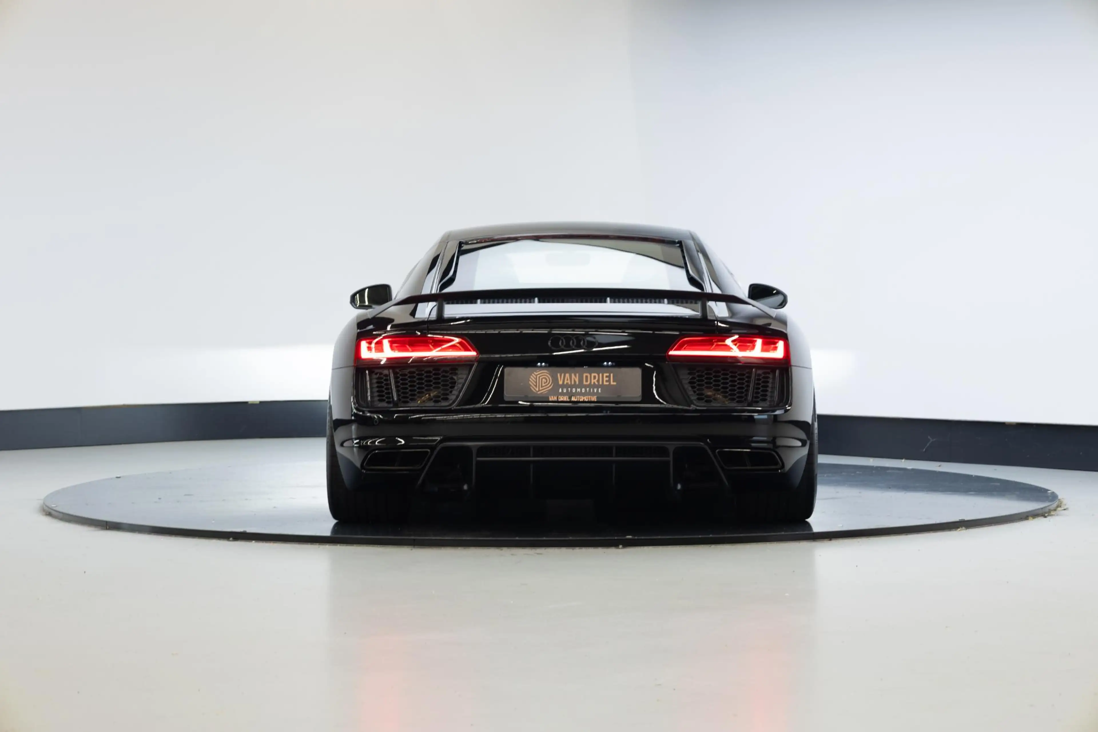 Audi R8 5.2 FSI quattro Plus | Keramische remmen | Mat Car — photo 39