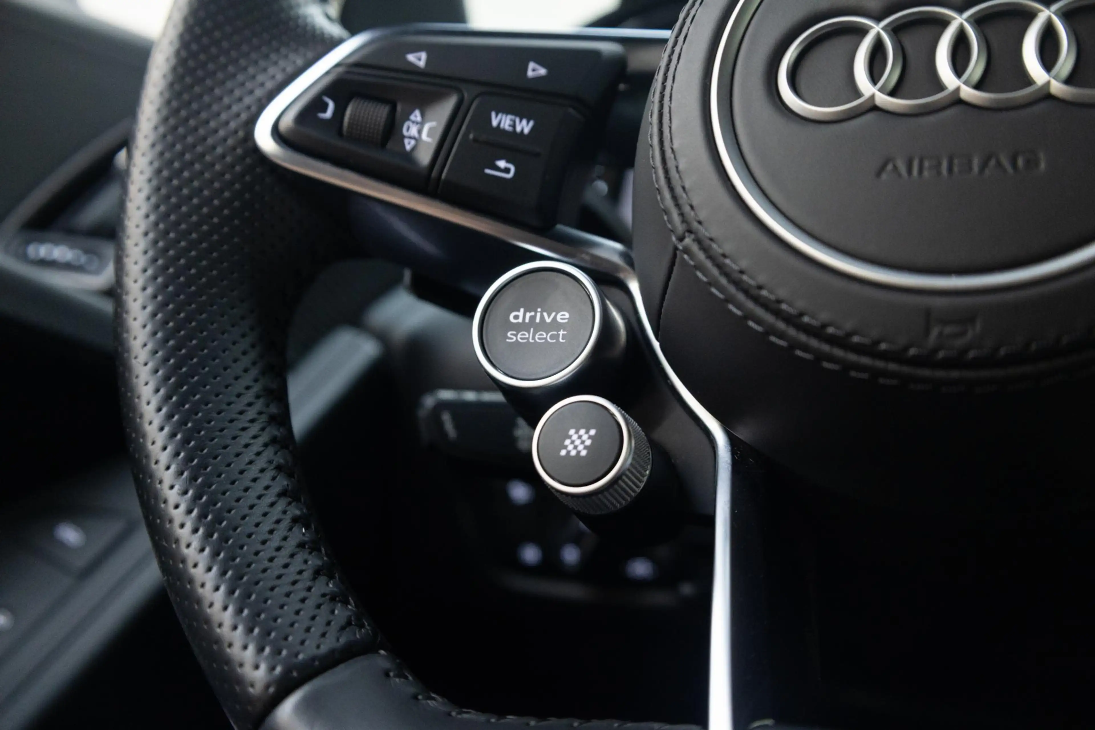Audi R8 5.2 FSI quattro Plus | Keramische remmen | Mat Car — photo 31