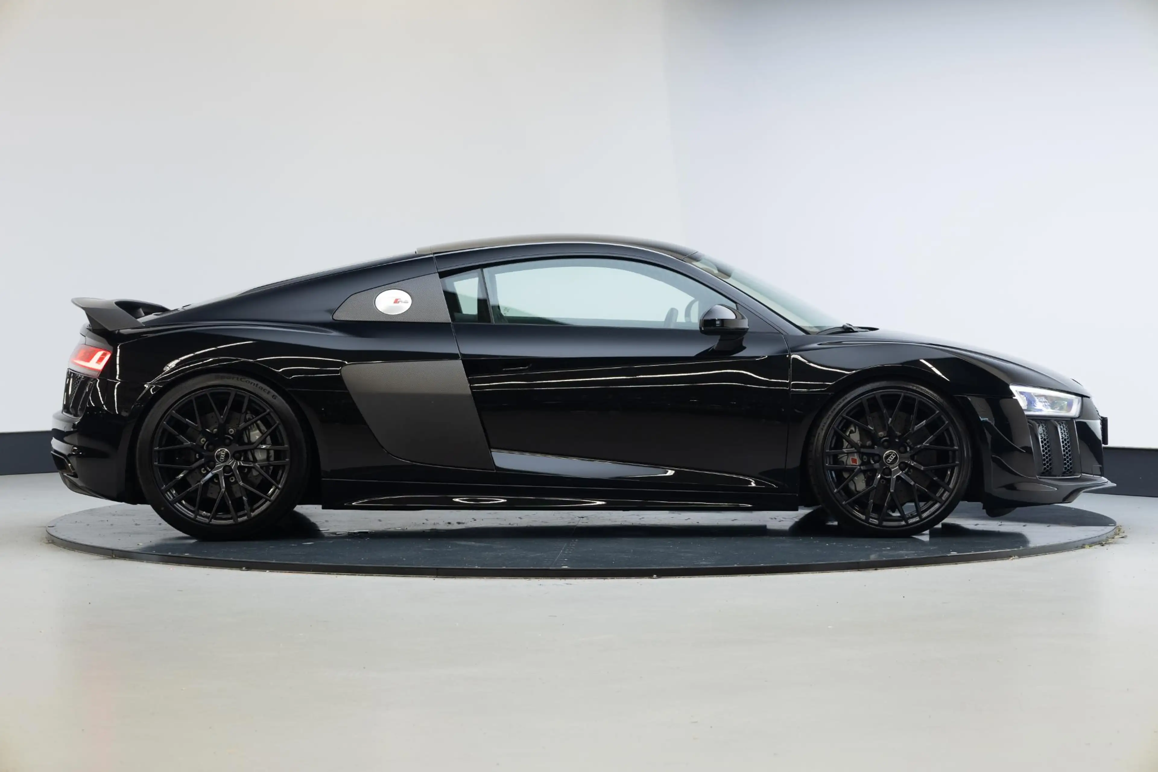 Audi R8 5.2 FSI quattro Plus | Keramische remmen | Mat Car — photo 41