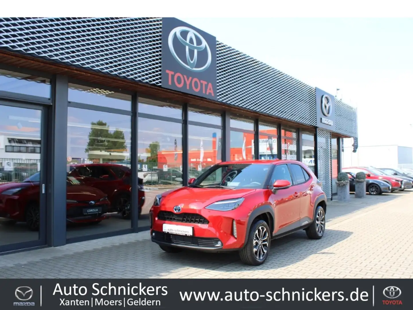 Toyota Yaris Cross Hybrid FWD Team Deutschland+NAV !! Rouge - 1