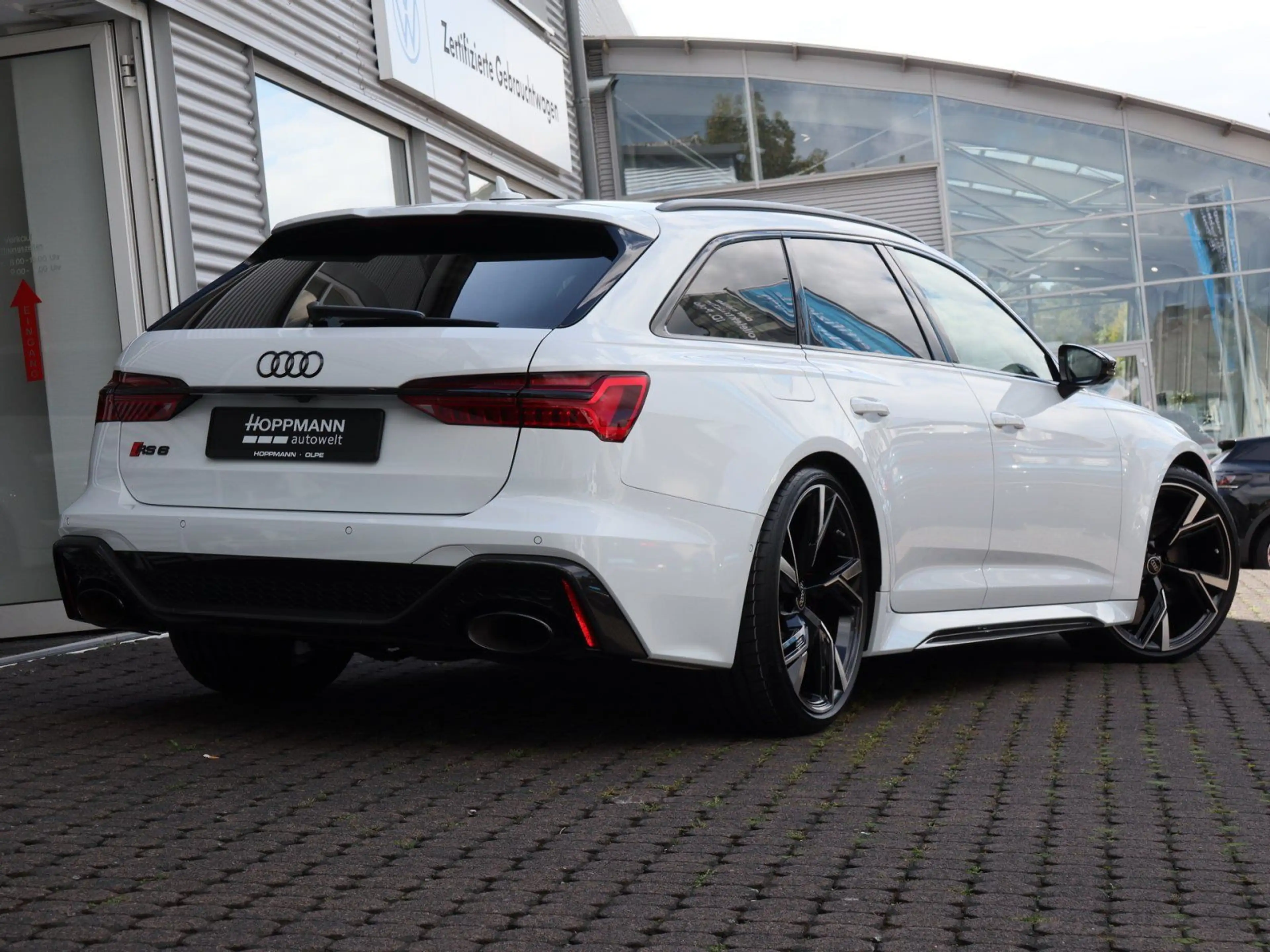 Audi RS6 RS6 Avant 4.0 TFSI quattro — photo 3
