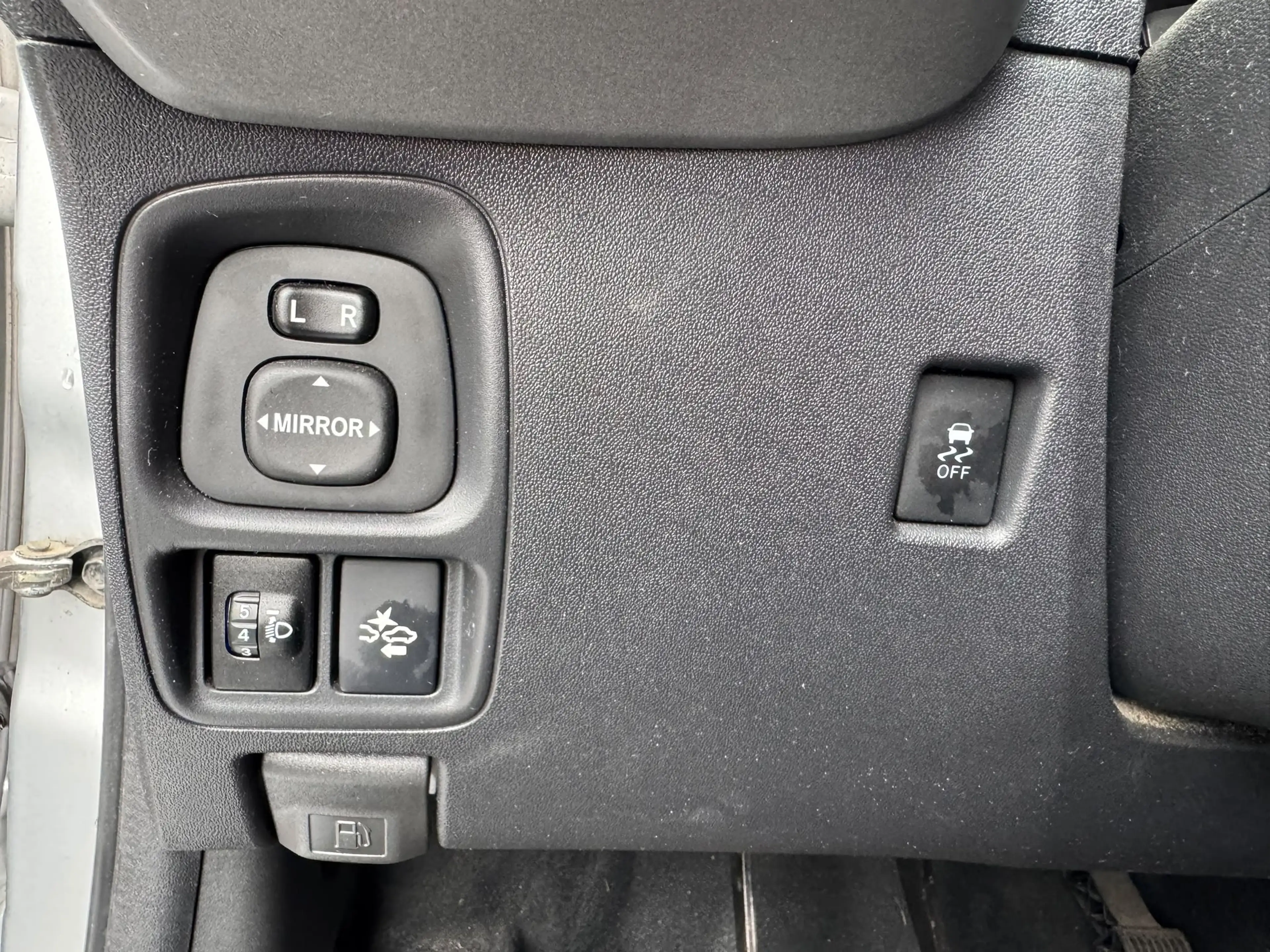 Toyota Aygo / 2-2030 GARANTIE TOYOTA / — photo 4