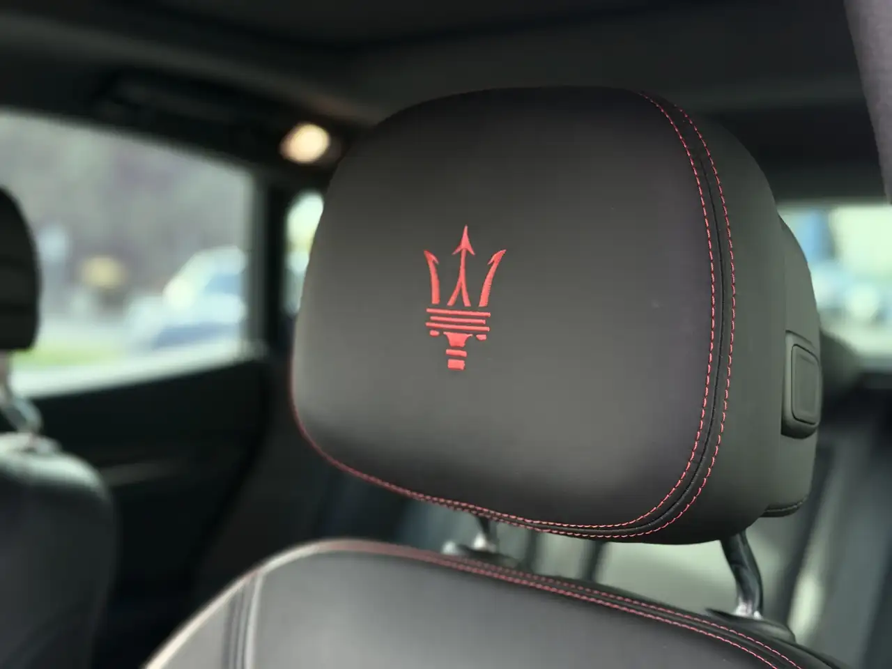 Maserati Levante снимка Maserati Levante