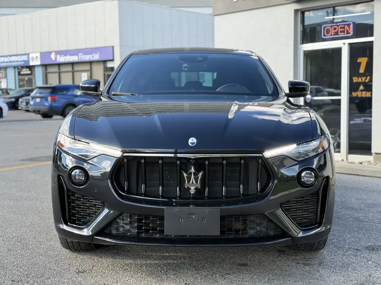 Maserati Levante снимка Maserati Levante