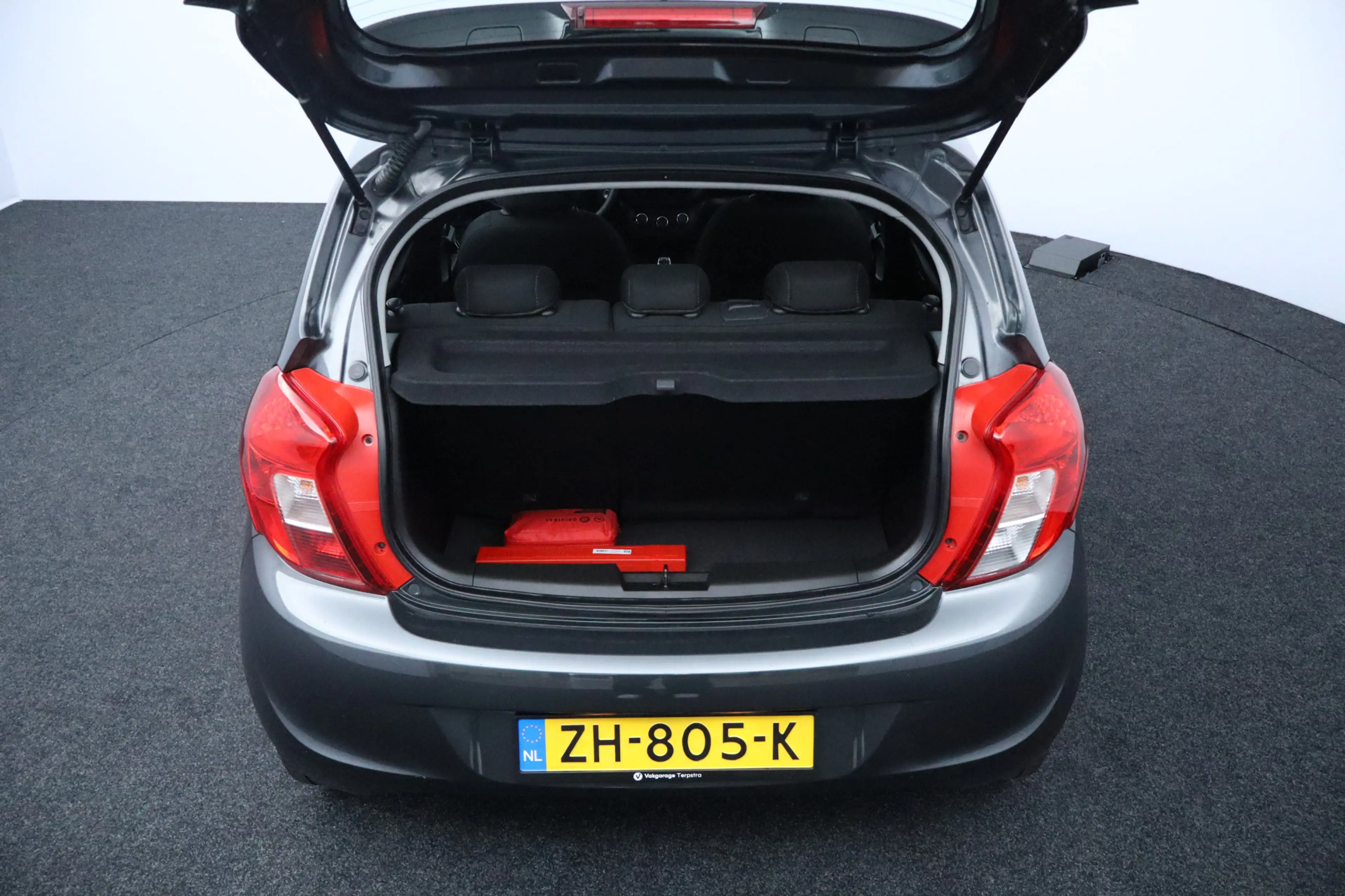 Opel Karl 1.0 ecoFLEX 120 Jaar Edition/ 5-Drs/ Airco/ Cruise — photo 15
