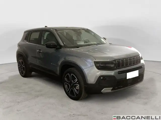 Jeep Avenger view 5