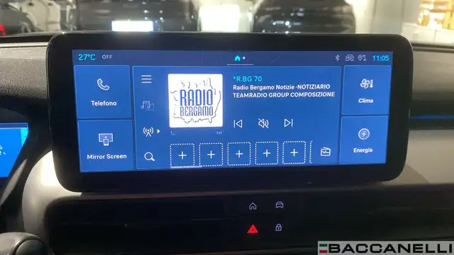 Jeep Avenger view 15