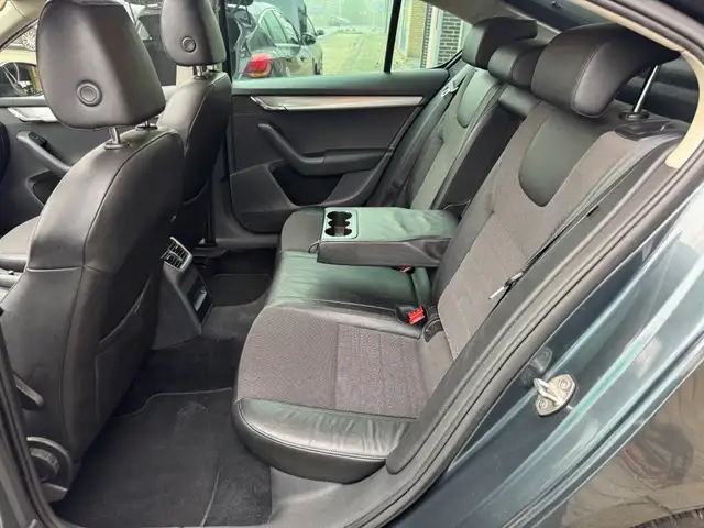 Skoda Octavia view 14