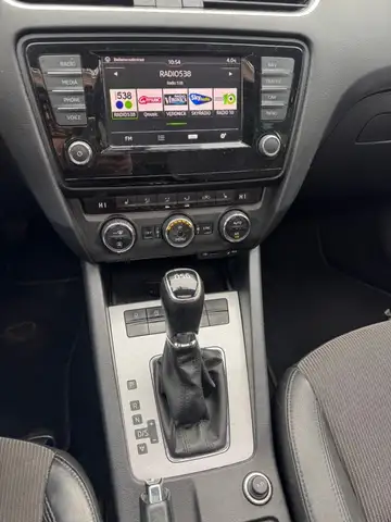 Skoda Octavia view 3