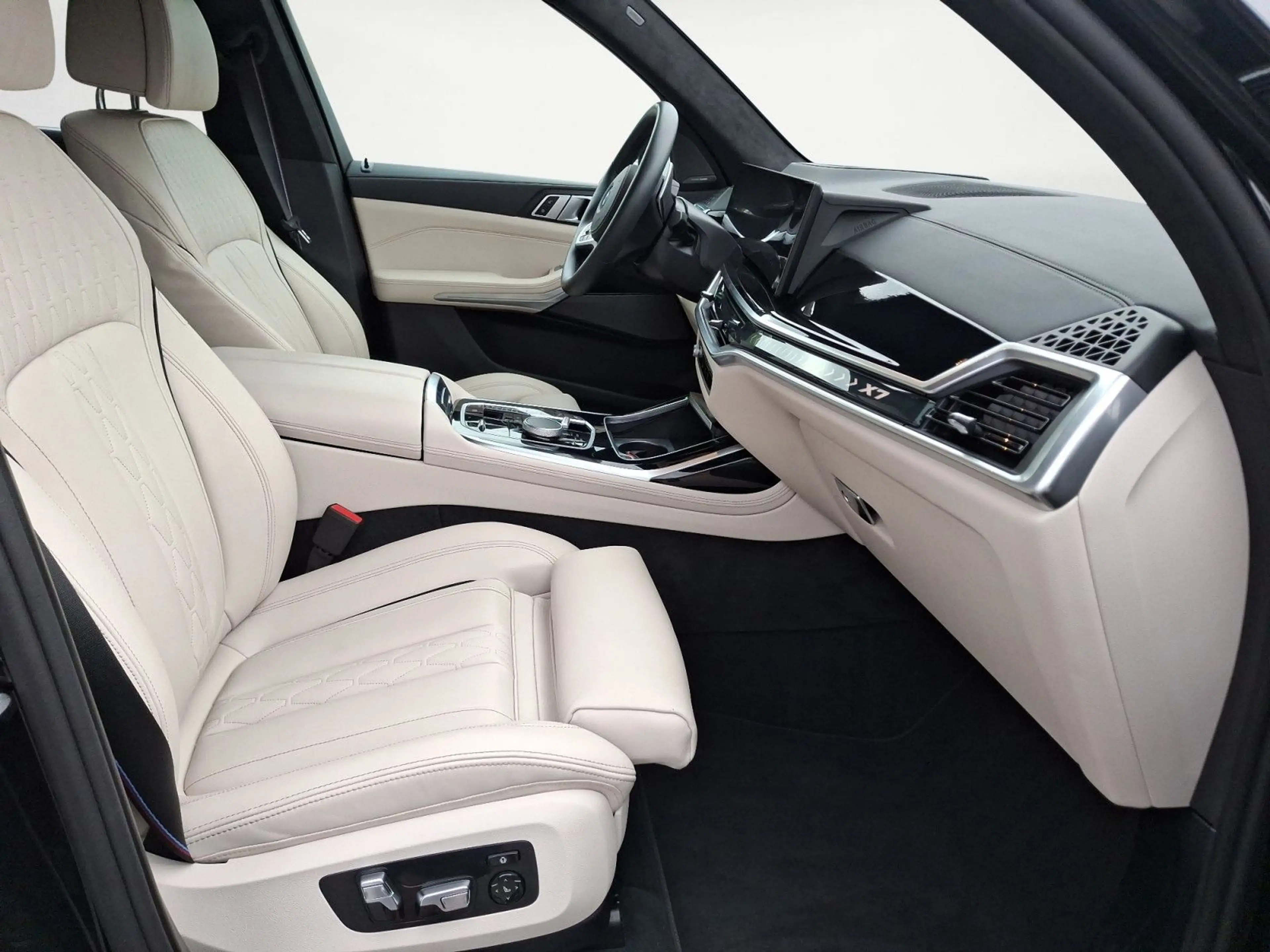 BMW X7 xDrive40d M Sportpaket Sport Aut. Soft-Close — photo 15