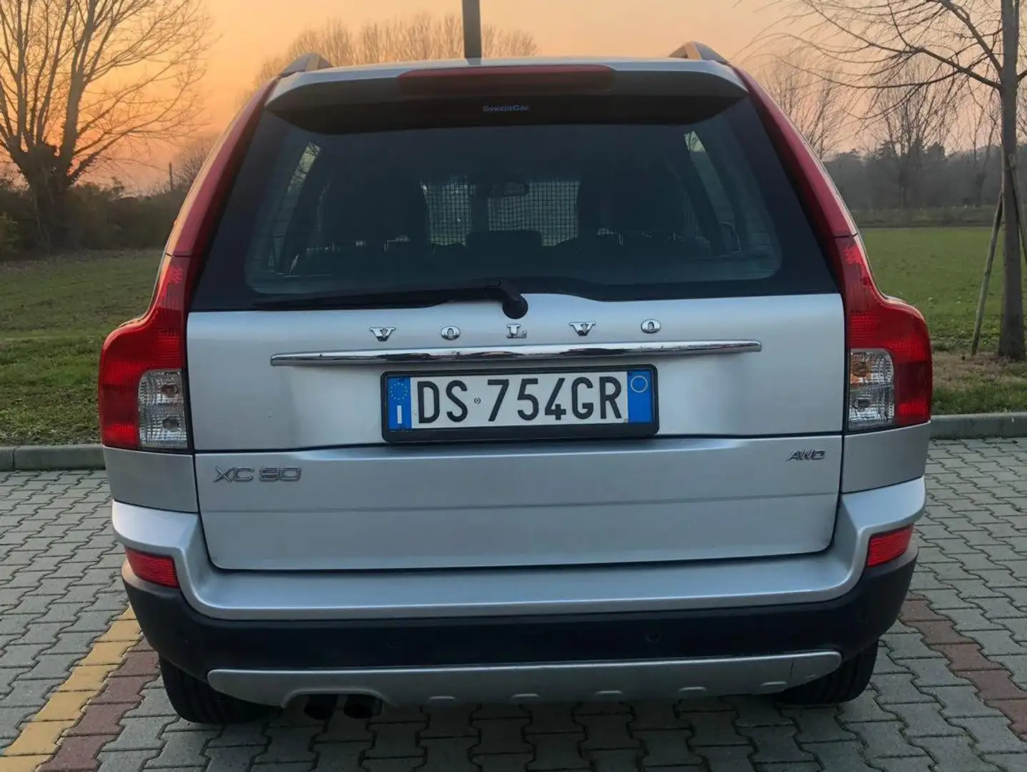 Volvo XC90 XC90 I 2002 2.4 d5 Momentum 185cv 6m Stříbrná - 1