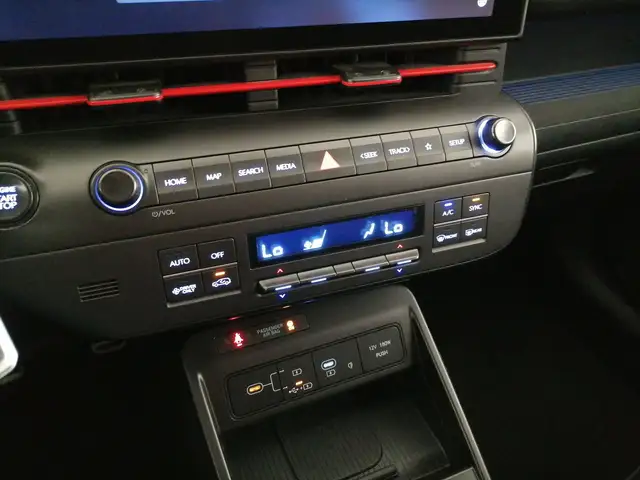 Hyundai Kona view 15