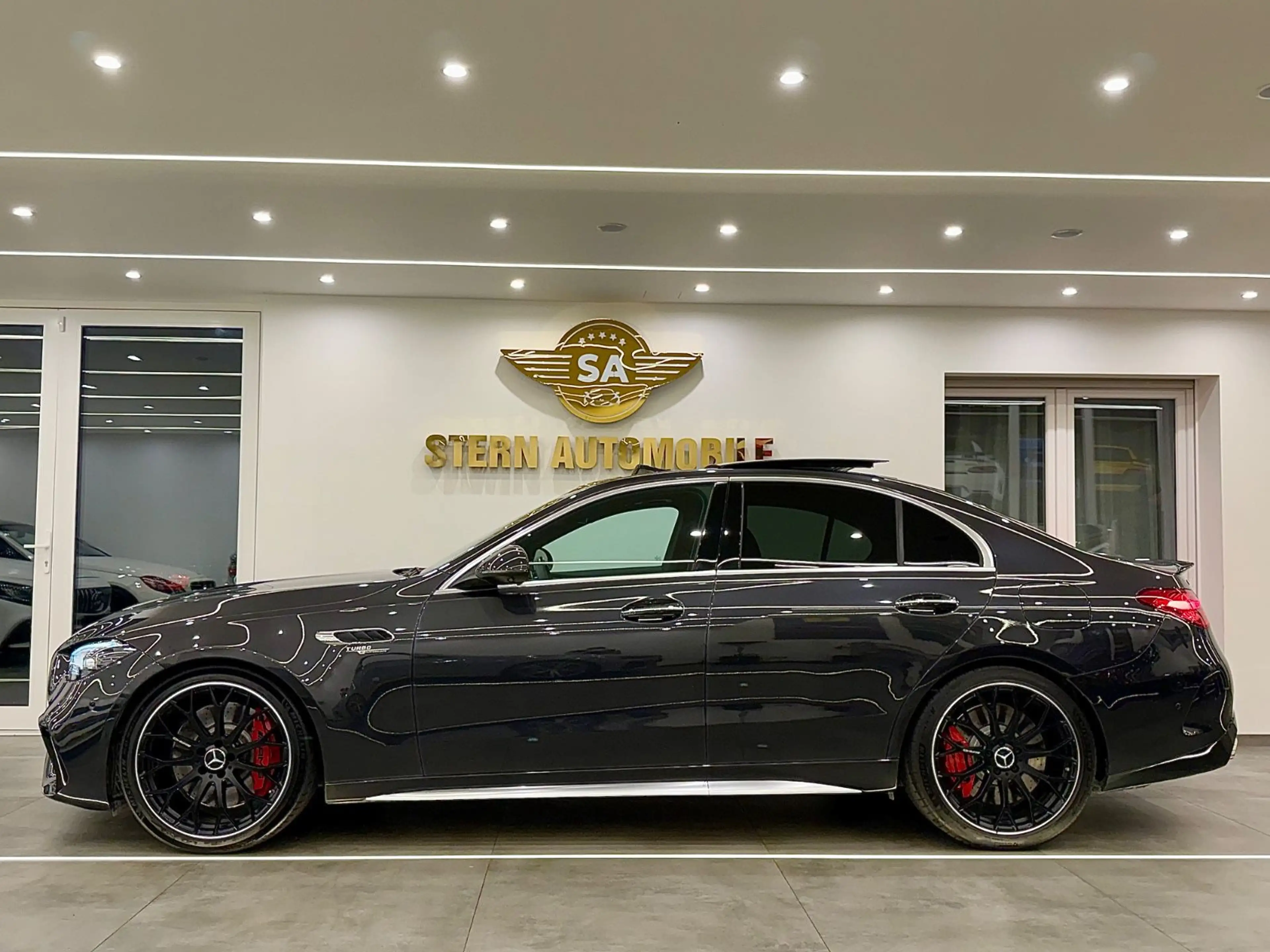 Mercedes-Benz C 63 AMG C 63 S AMG 4Matic+ S E Performance F1 Edition — photo 5