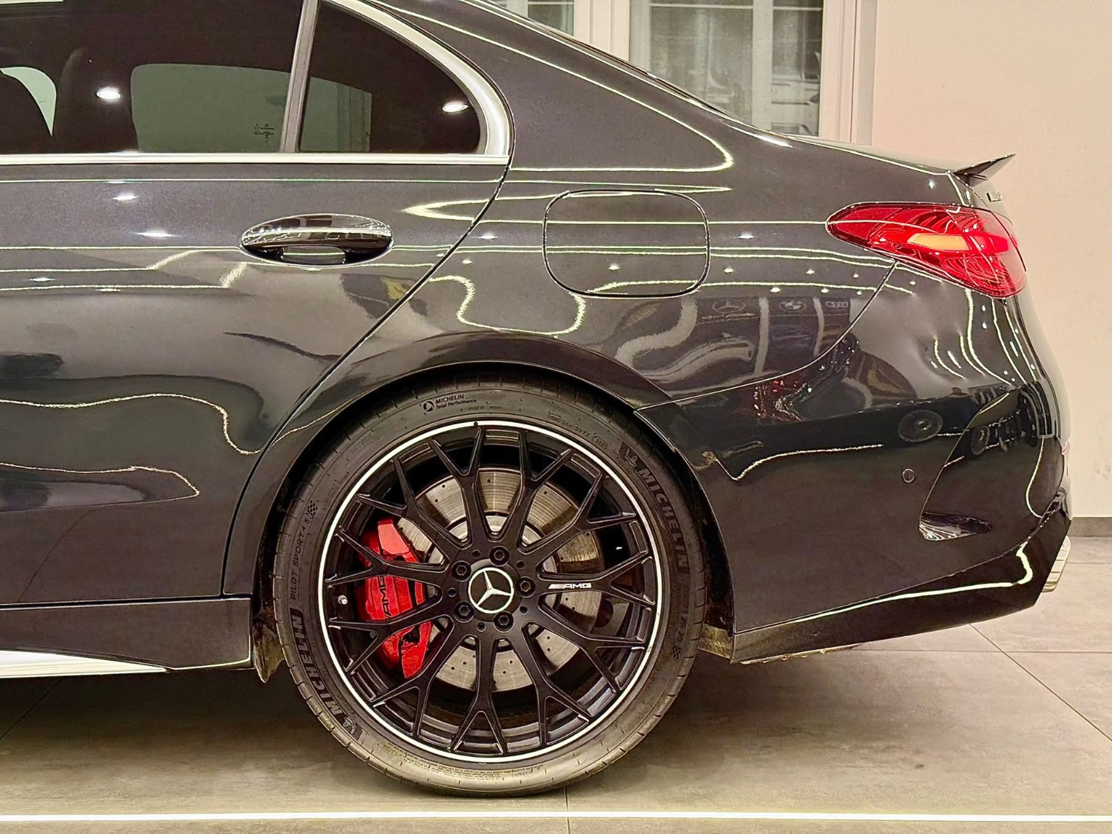 Mercedes-Benz C 63 AMG C 63 S AMG 4Matic+ S E Performance F1 Edition — photo 7