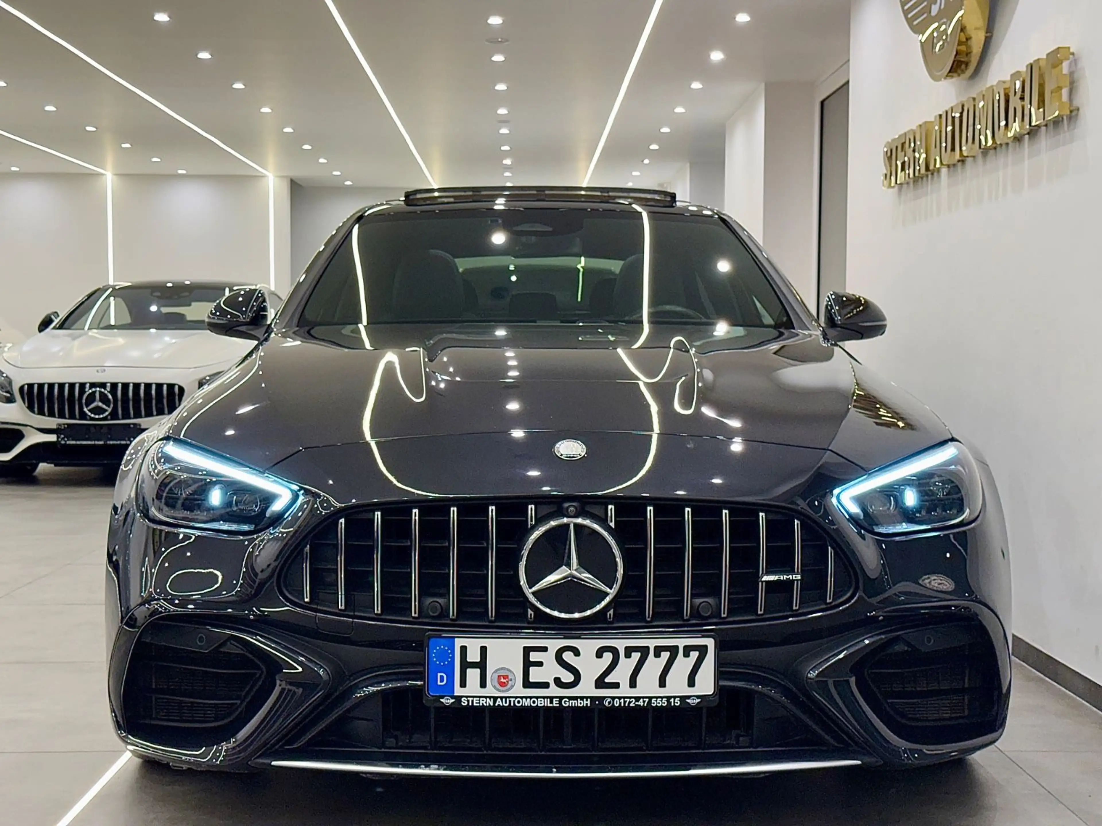 Mercedes-Benz C 63 AMG C 63 S AMG 4Matic+ S E Performance F1 Edition — photo 2