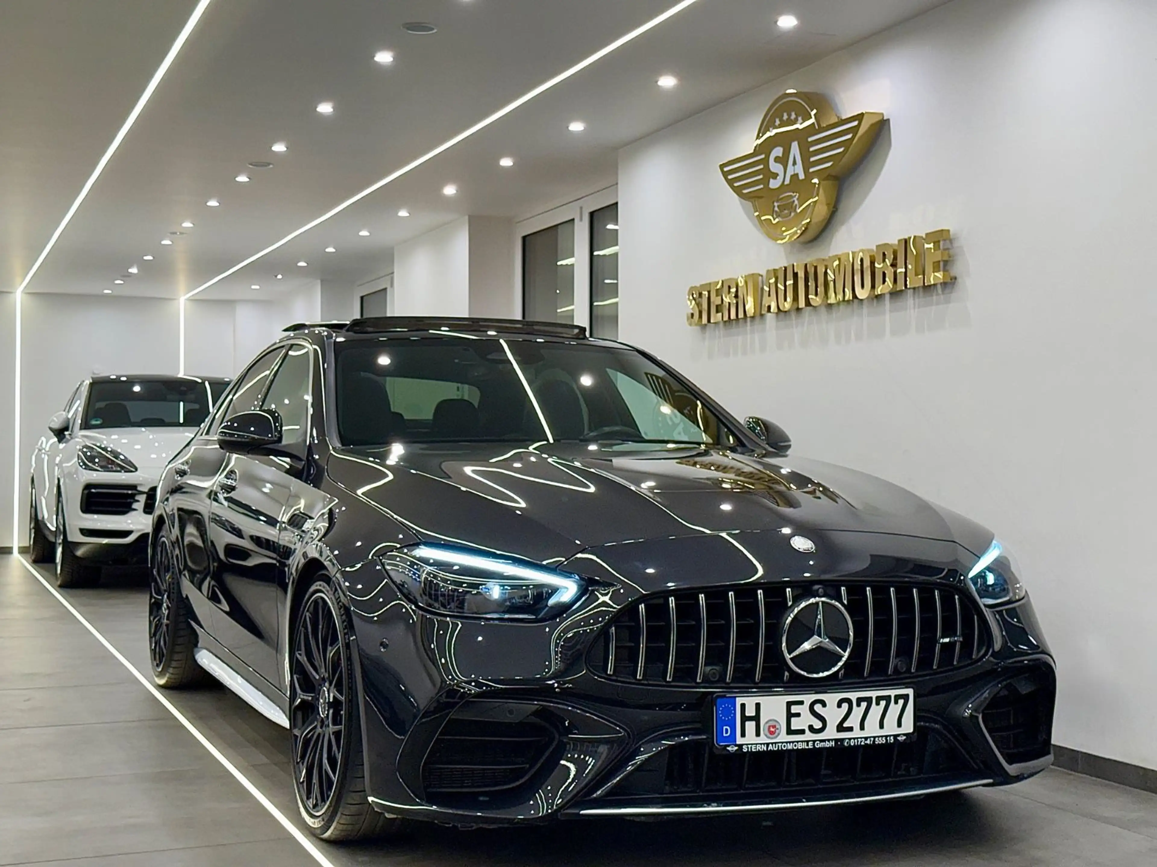 Mercedes-Benz C 63 AMG C 63 S AMG 4Matic+ S E Performance F1 Edition — photo 3