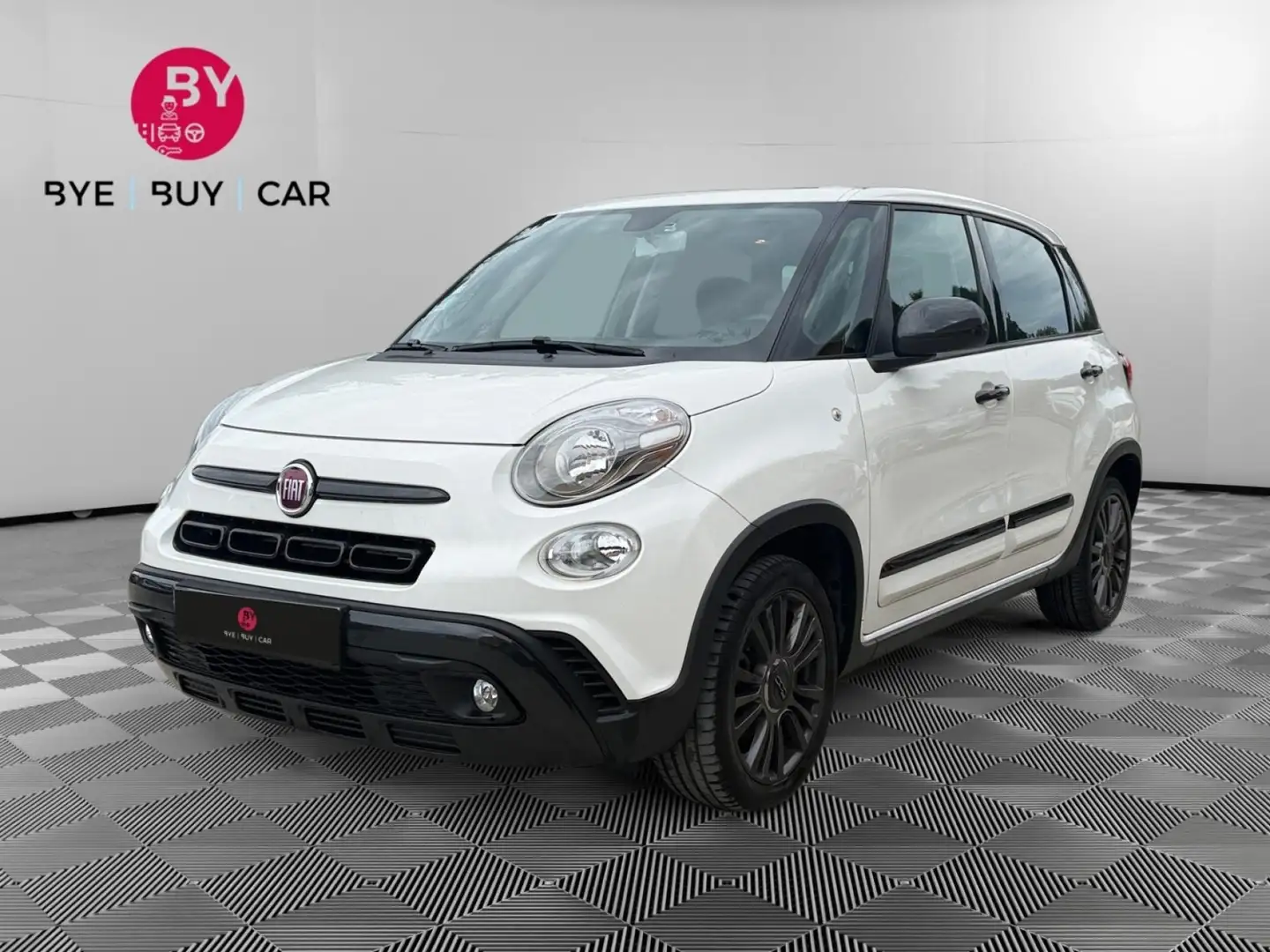 Fiat 500L Ligue 1 Conforama 1.4i 16V 95 cv Garantie 12 mois Blanc - 1
