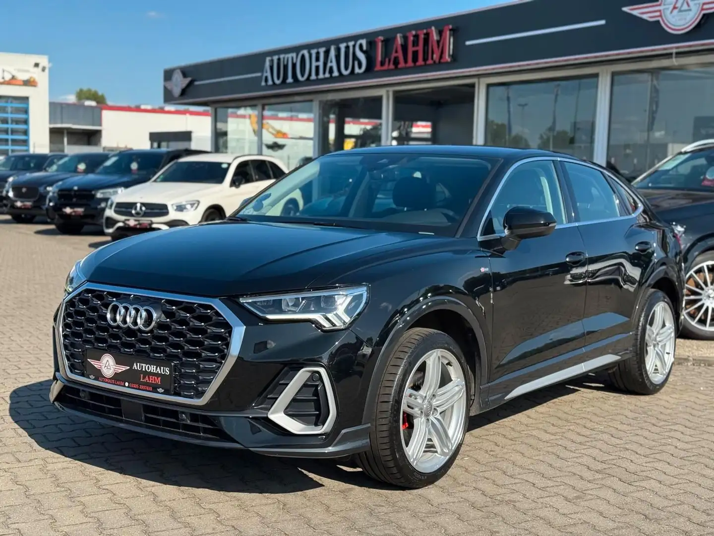 Audi Q3 Sportback 35TDI S-TRONIC"S-LINE"AHK*LED*PDC* Schwarz - 2