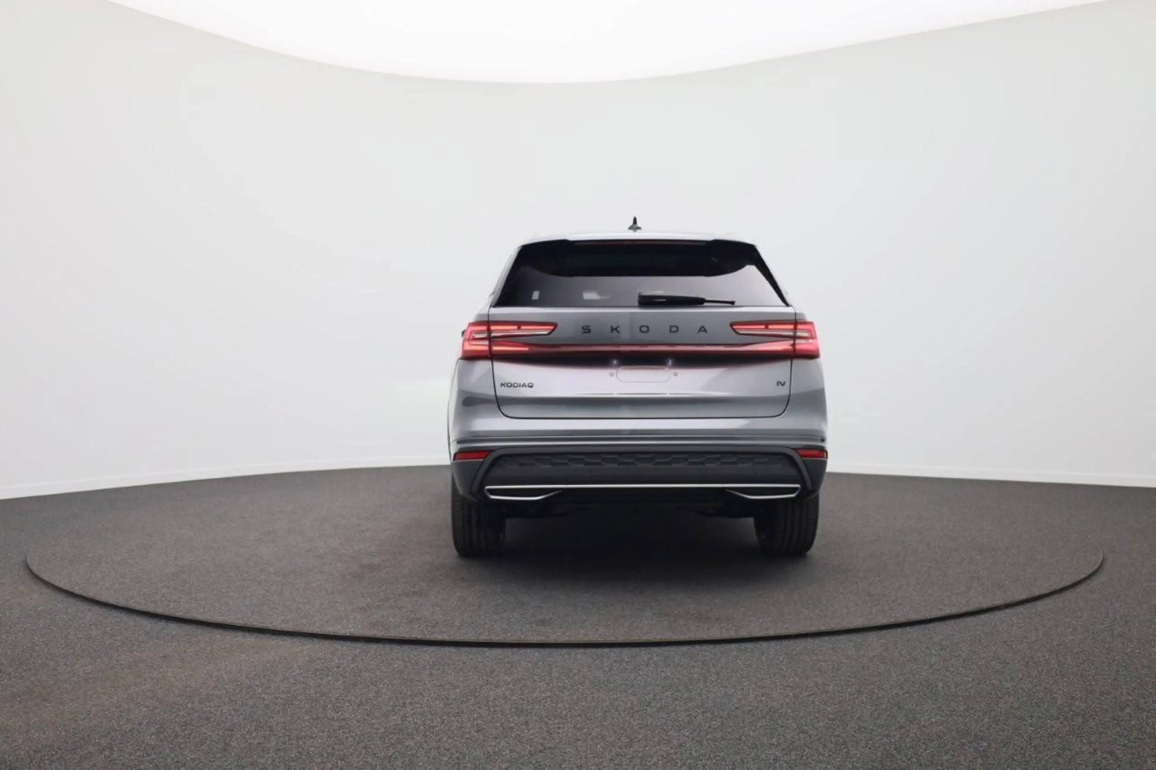 Skoda Kodiaq Sportline 1.5 TSI 204PS PHEV DSG Sitzheizung v+... — photo 4