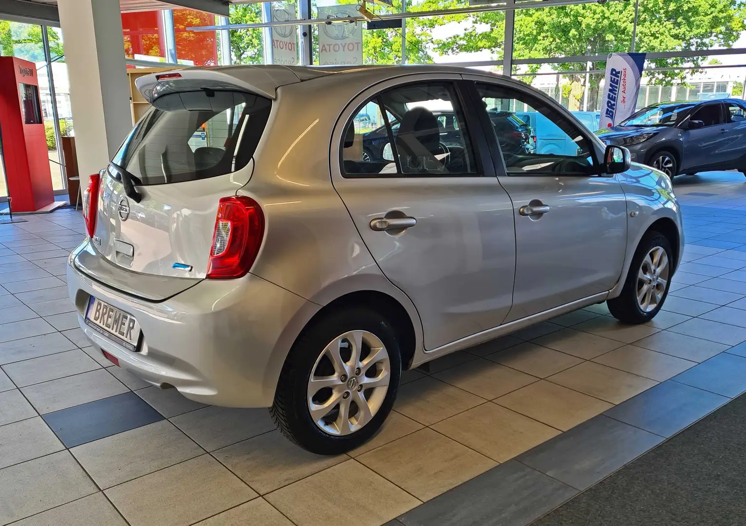 Nissan Micra 1.2  + SHZ+ Allwetterreifen Argent - 2