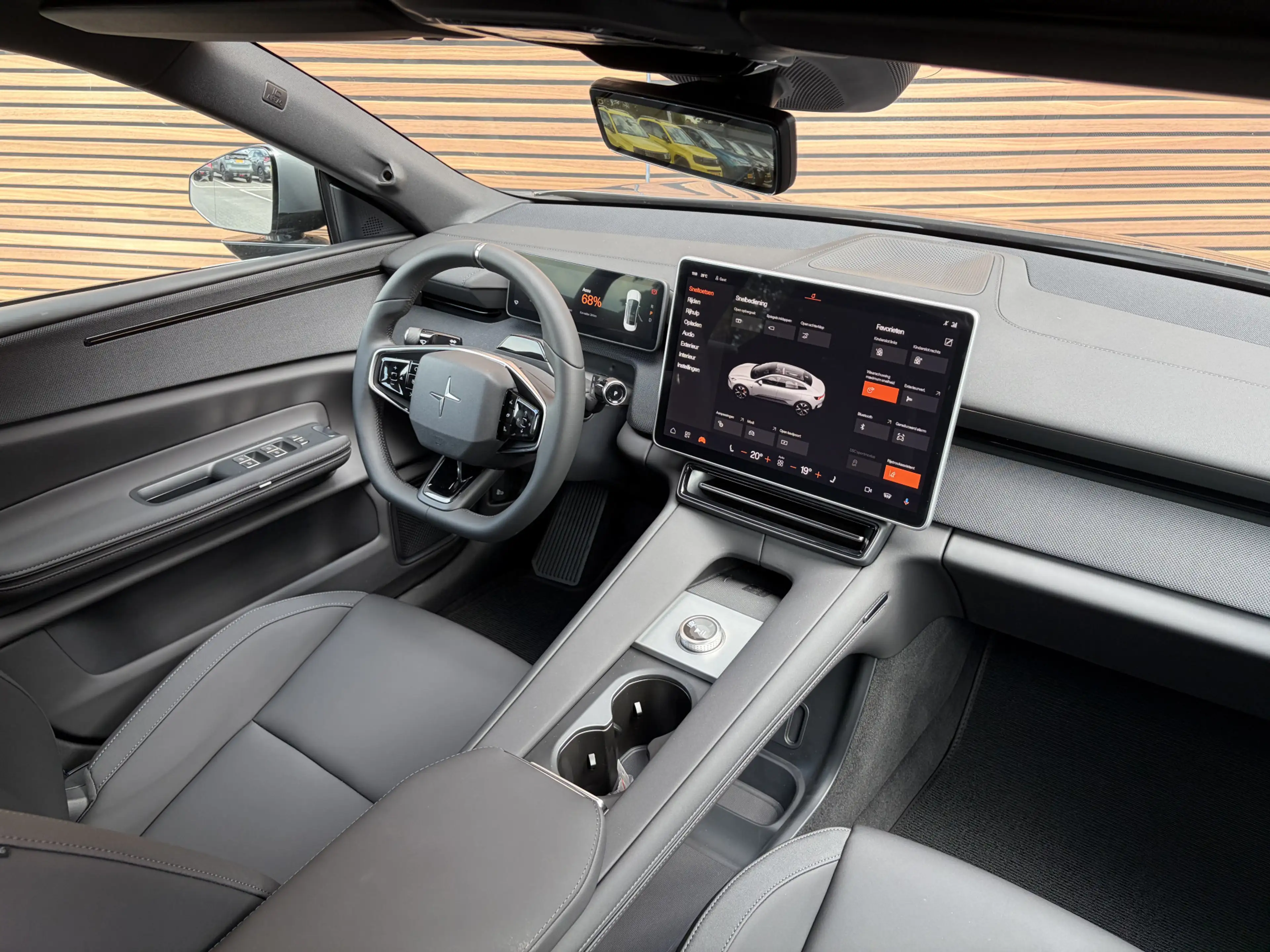 Polestar 4 Long Range Single motor 100 kWh Cruise control ada — photo 4