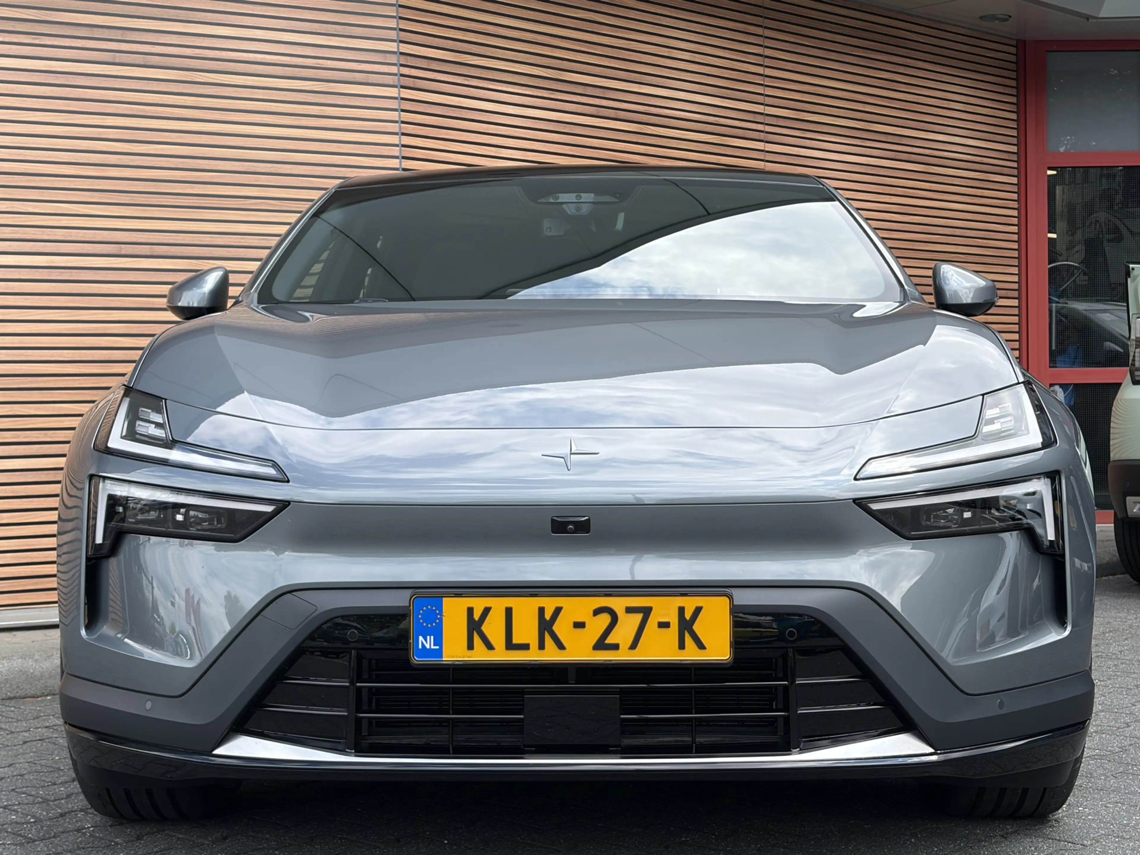 Polestar 4 Long Range Single motor 100 kWh Cruise control ada — photo 8
