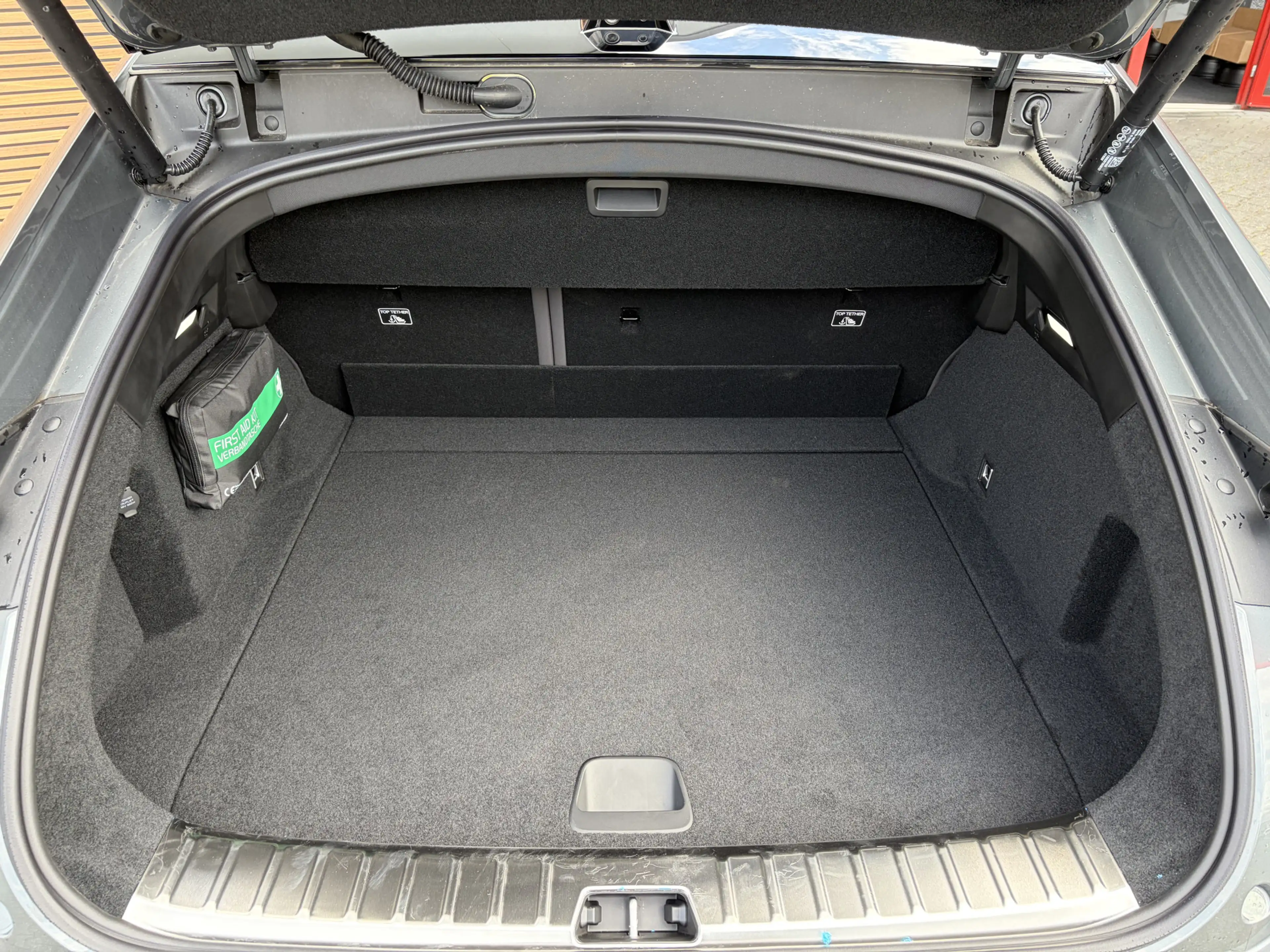 Polestar 4 Long Range Single motor 100 kWh Cruise control ada — photo 25