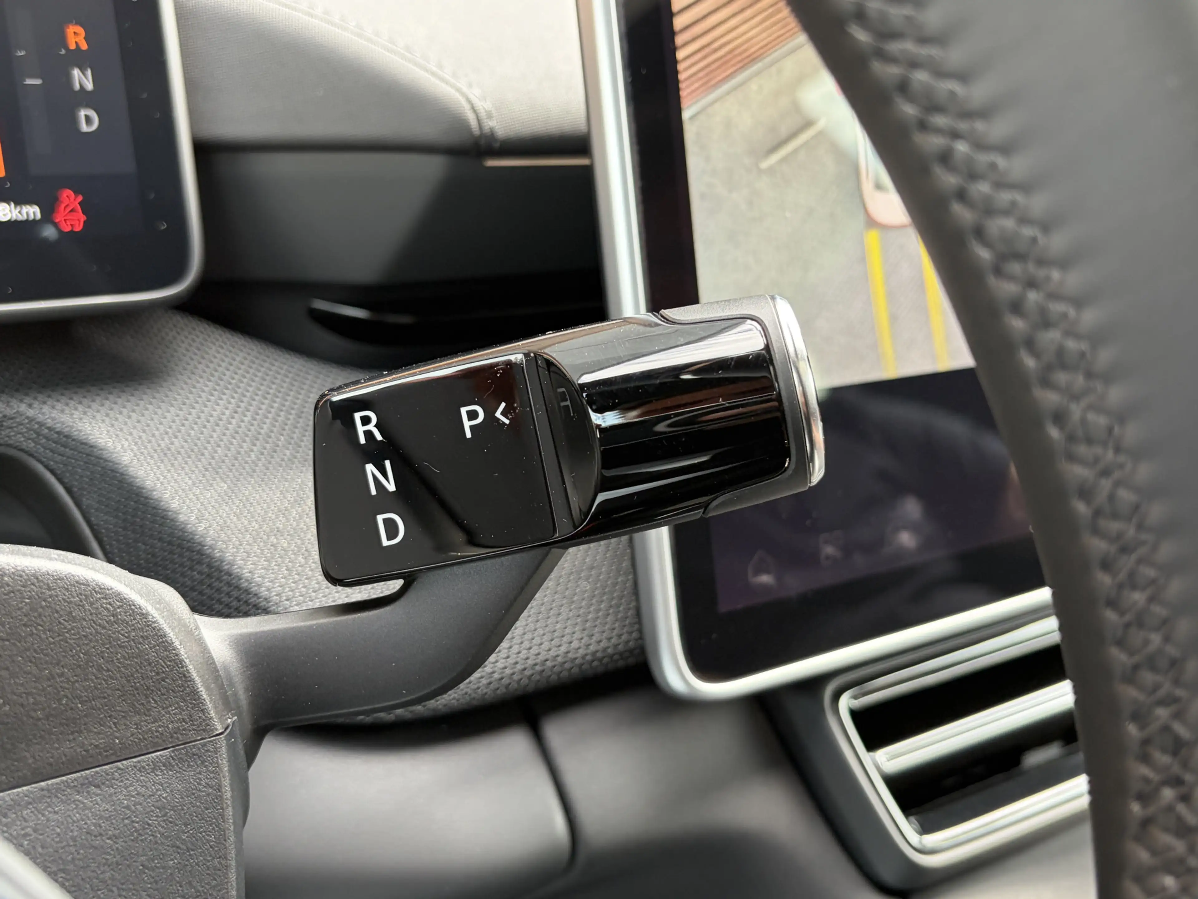 Polestar 4 Long Range Single motor 100 kWh Cruise control ada — photo 35