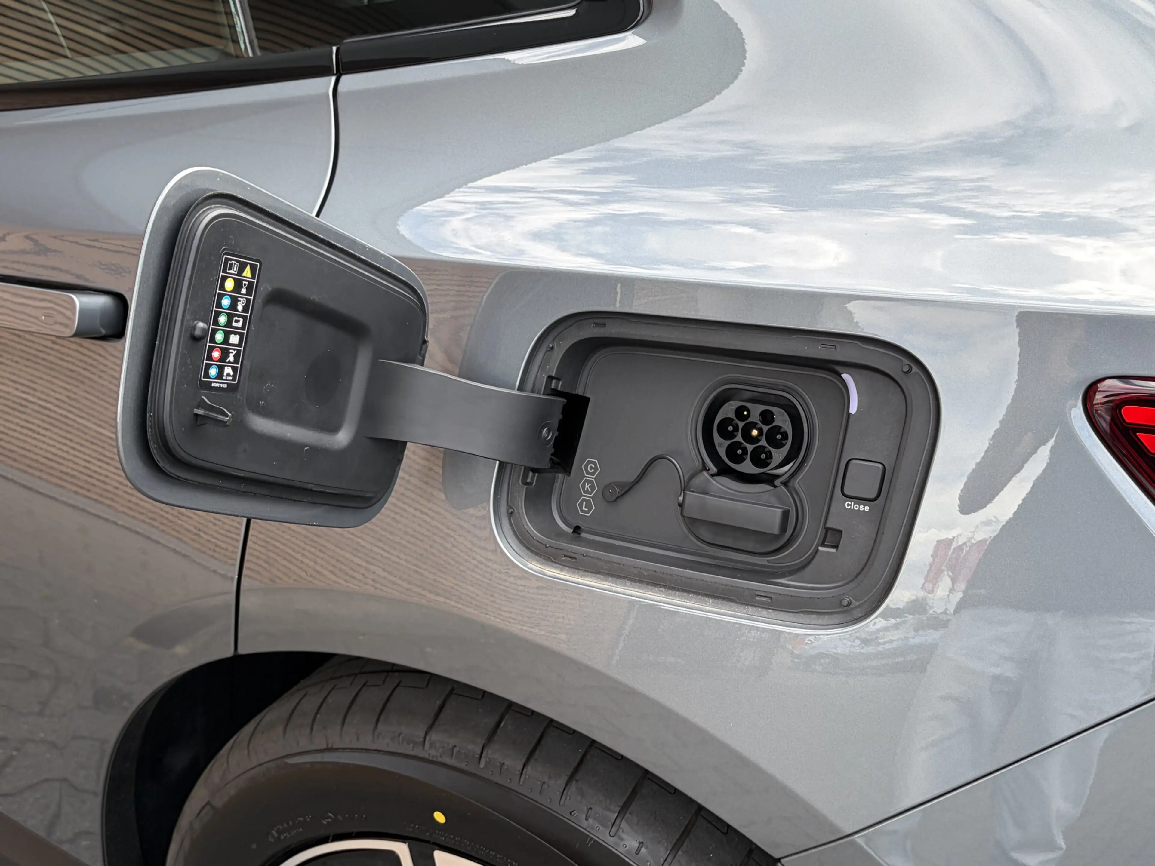 Polestar 4 Long Range Single motor 100 kWh Cruise control ada — photo 21