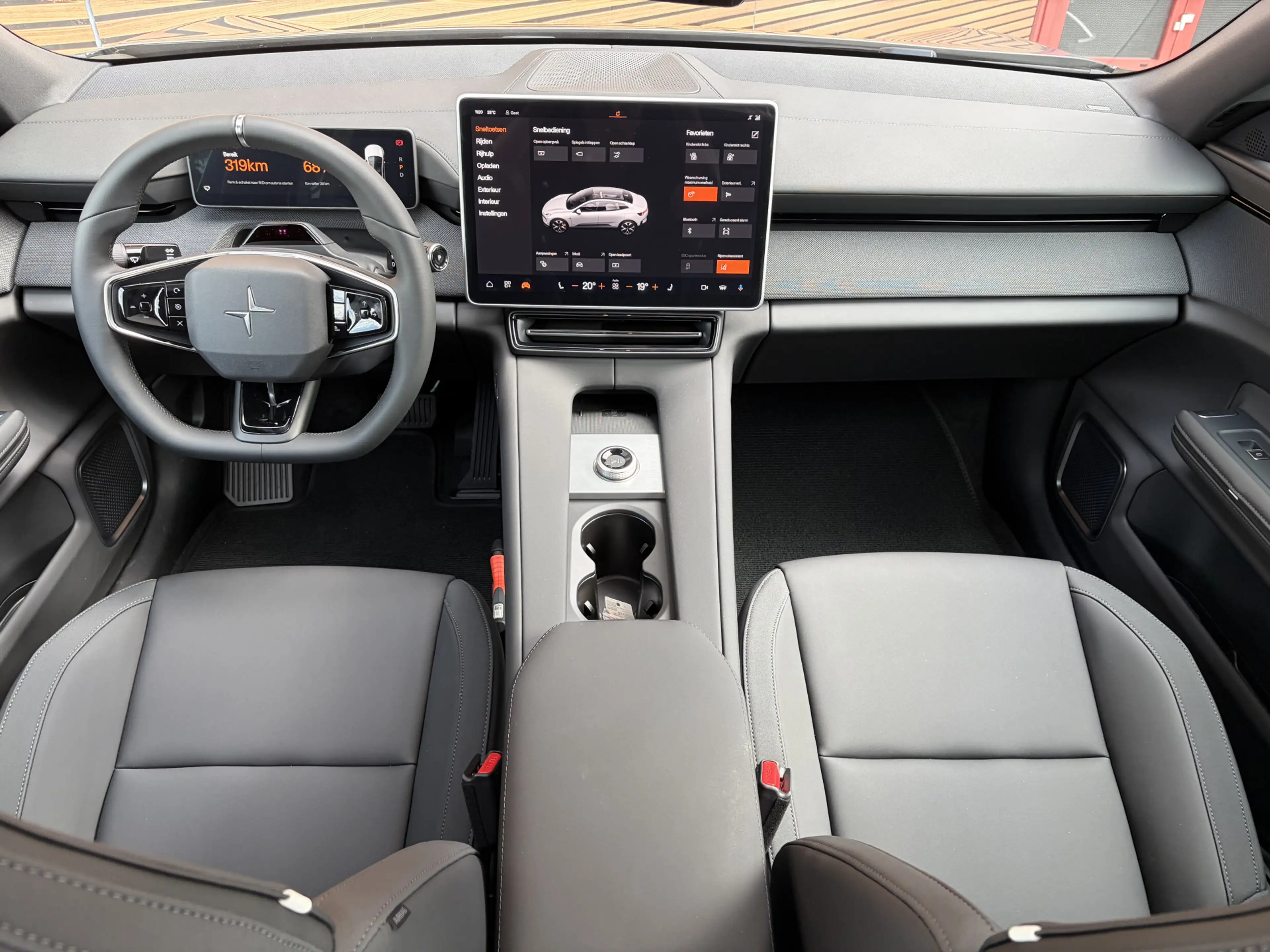 Polestar 4 Long Range Single motor 100 kWh Cruise control ada — photo 2