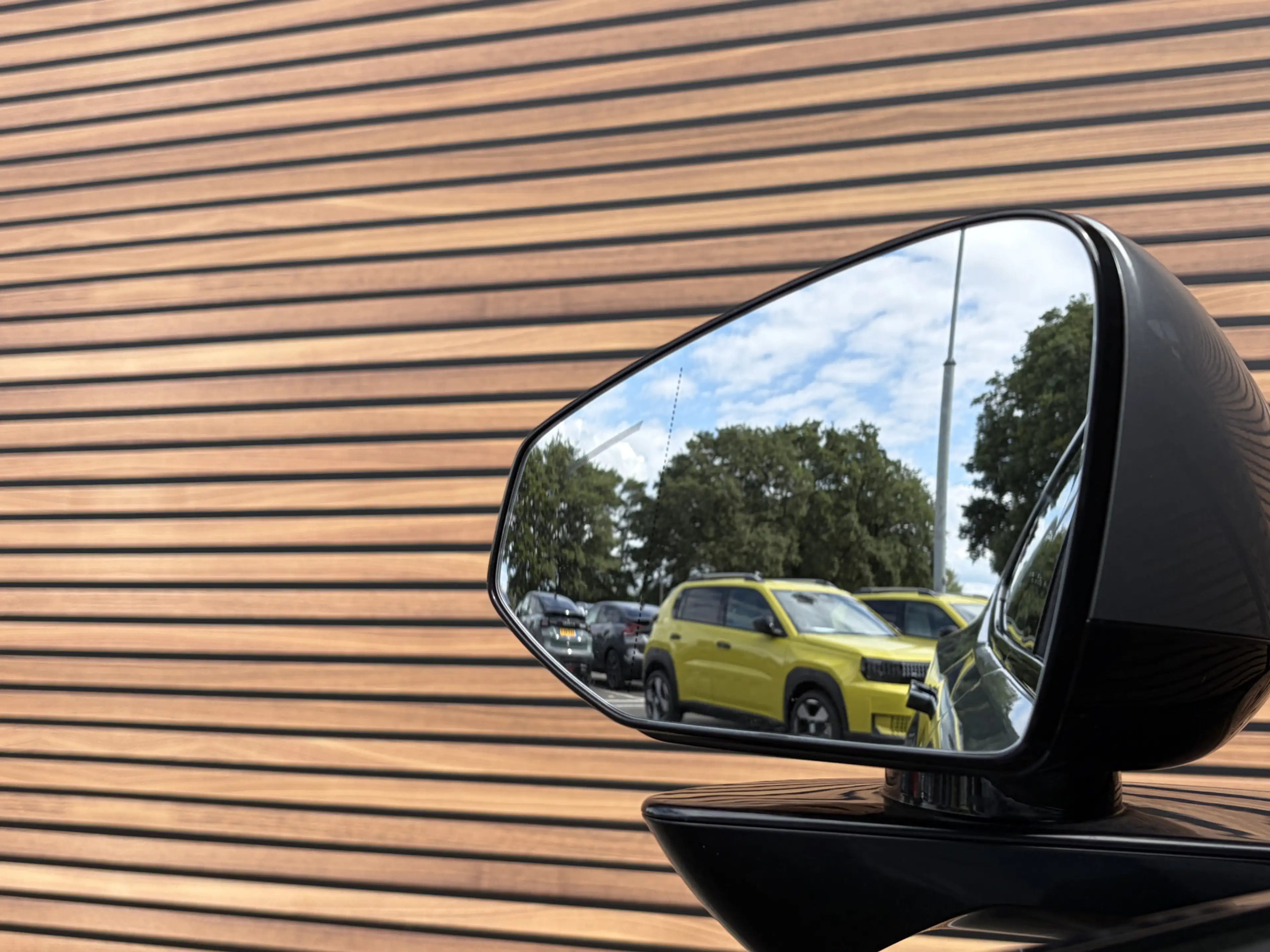 Polestar 4 Long Range Single motor 100 kWh Cruise control ada — photo 17