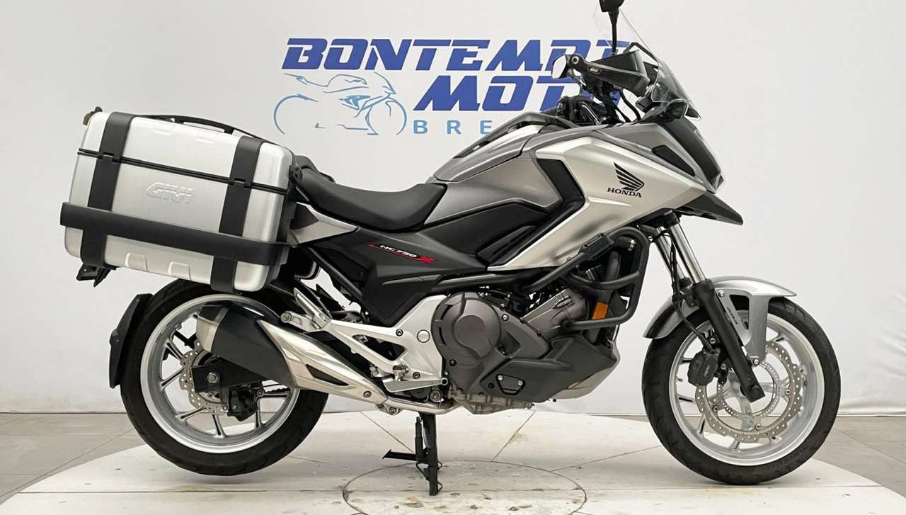 Honda Others NC750 X 2018 DTC + VALIGIE LATERALI