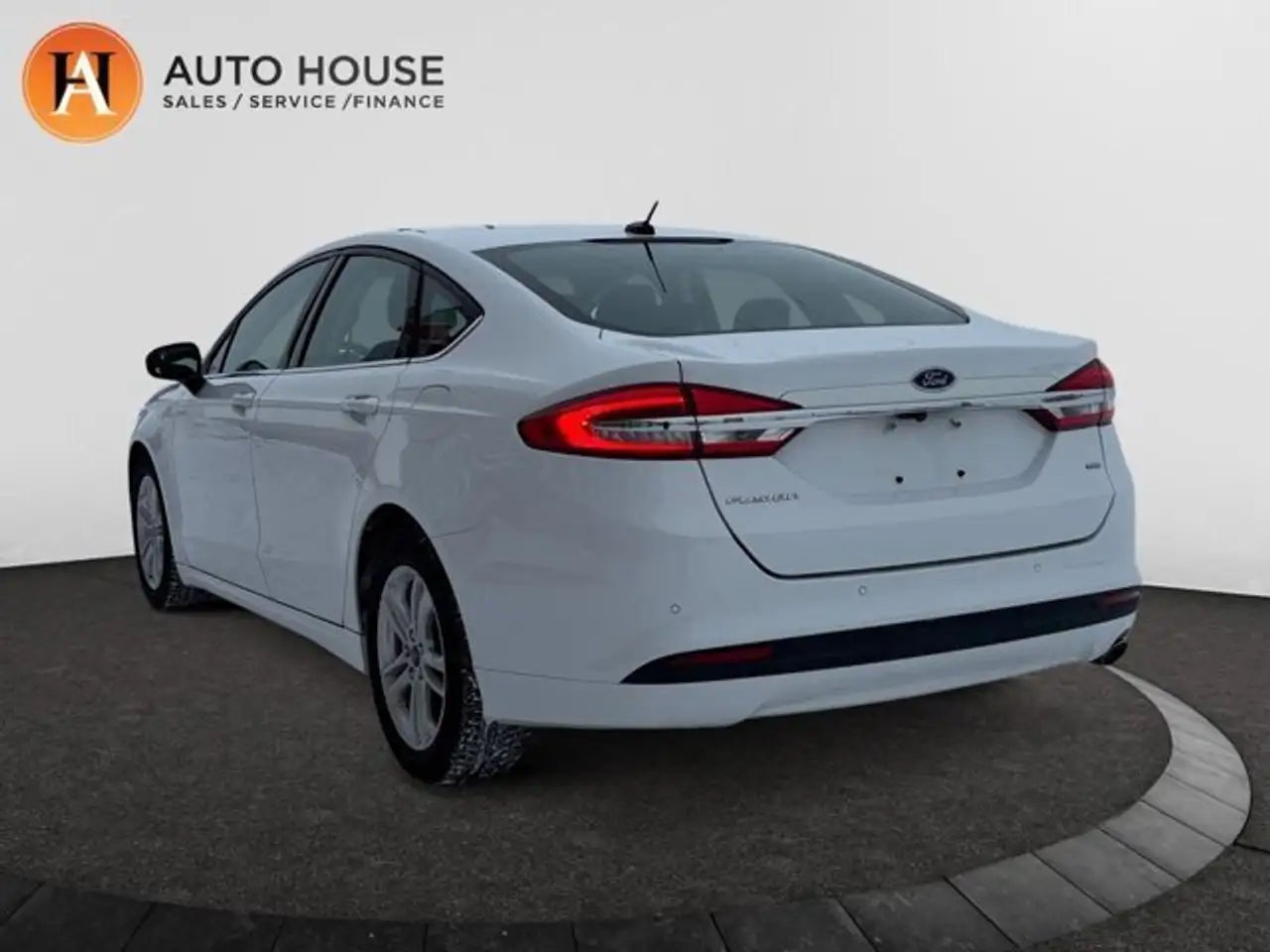 Ford Fusion снимка Ford Fusion