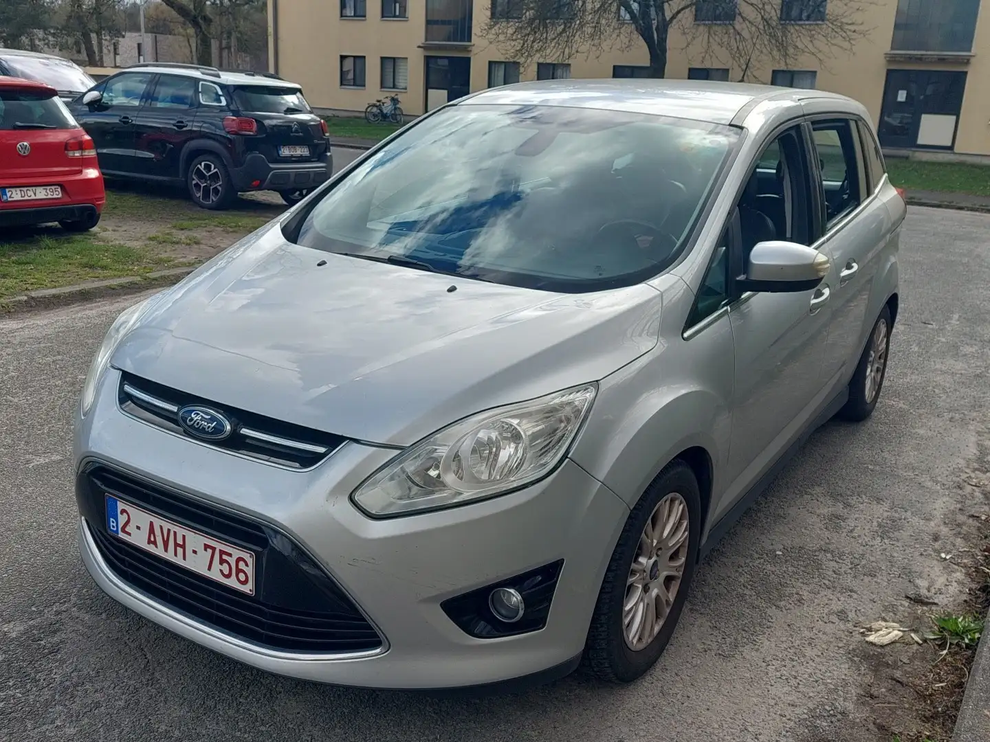 Ford Grand C-Max 1.6 TDCi Start-Stop-System Ambiente Grijs - 1