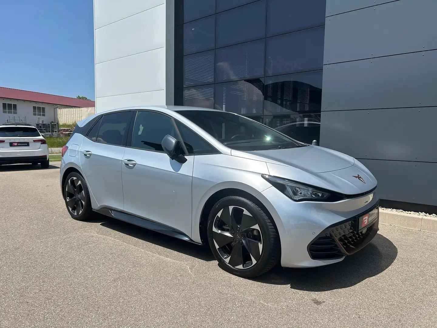 CUPRA Born 150 kW NAVI ACC Kamera Head-Up-Display SHZ Argento - 1