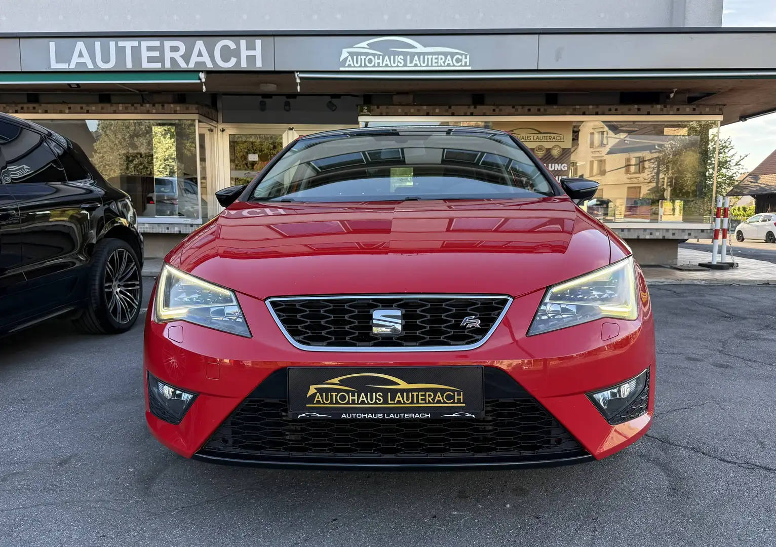 SEAT Leon FR 1,4 TSI *SPORTPAKET* LED* TEILLEDER SPORTSITZE* Rot - 2