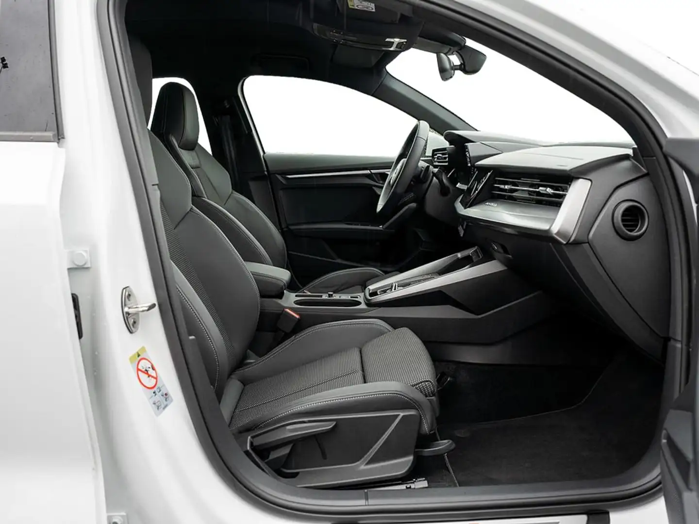 Audi S3 Sportback 2.0 TFSI quattro LEDER ACC SHZ L Weiß - 2