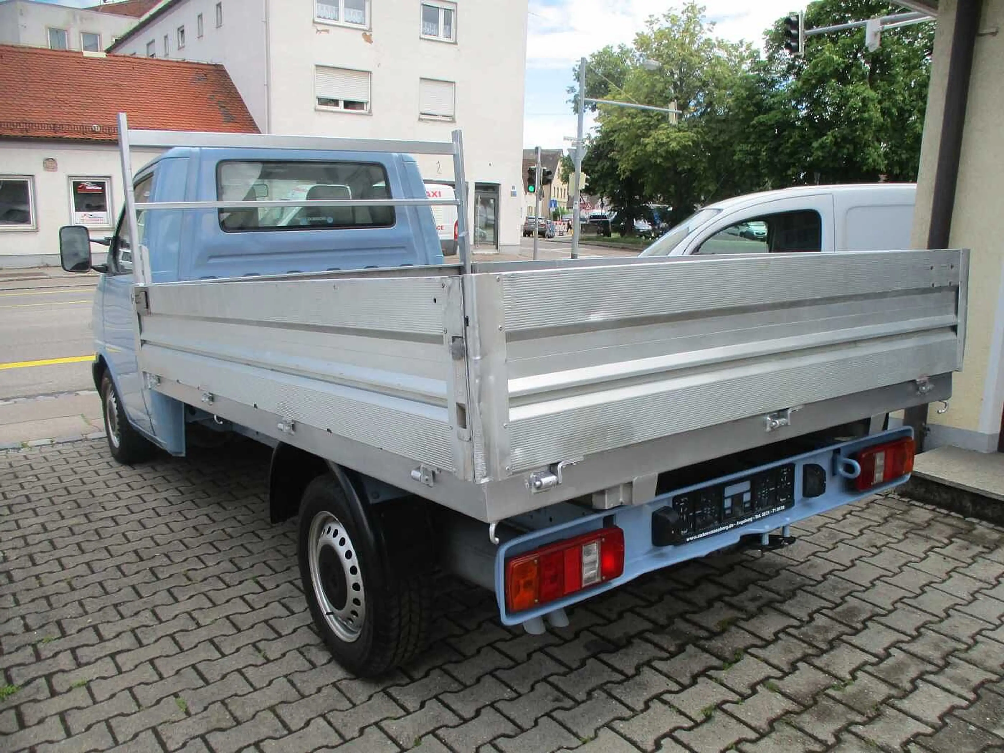 Volkswagen T4 Pritsche 2,5 TDI, lang mit Plane — photo 4