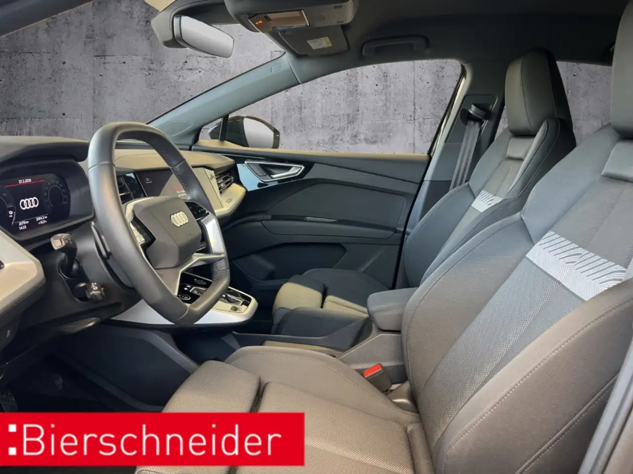 Audi Q4 e-tron Sportback 45 advanced LED 19 KAMERA S-SITZE PDC DA 6