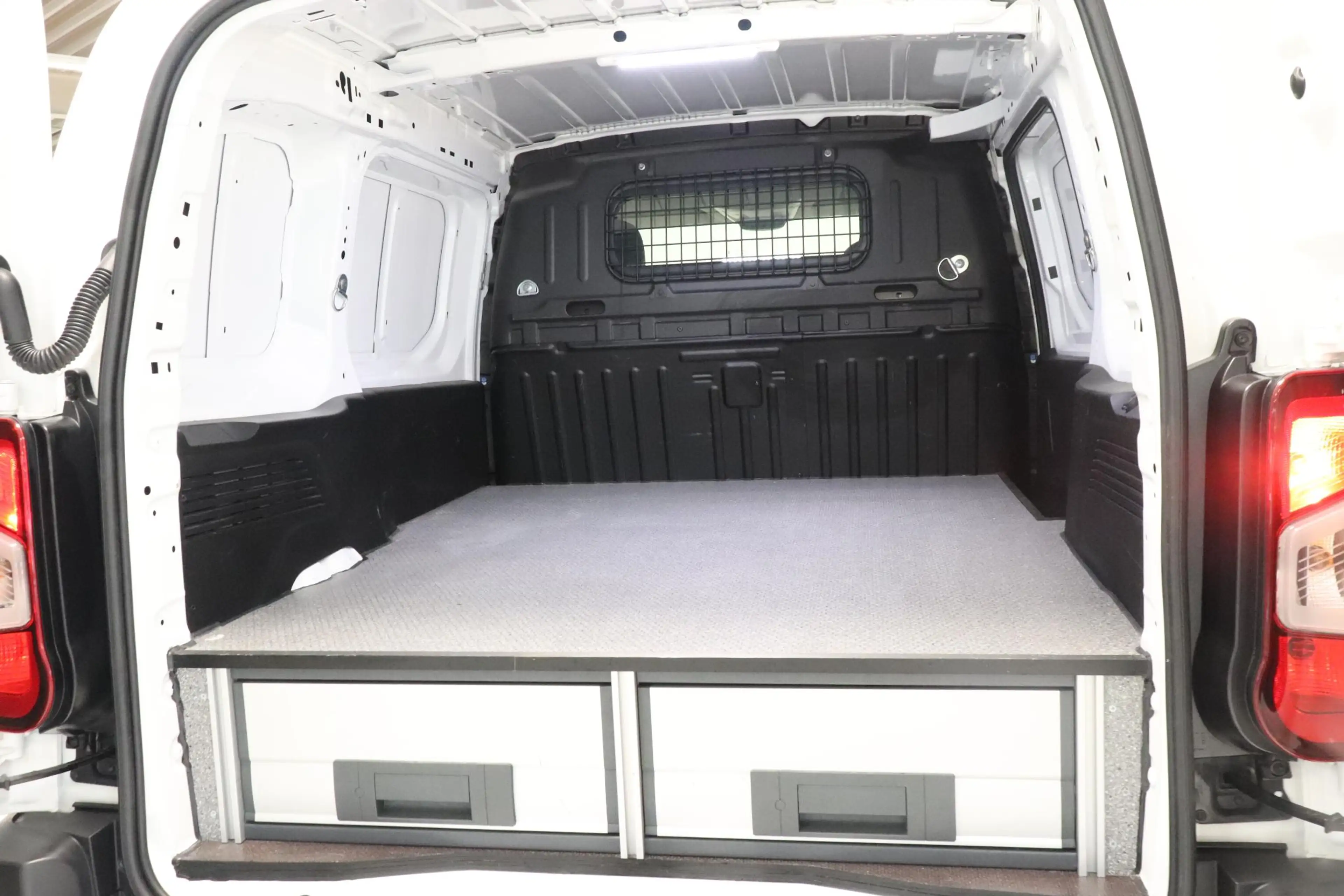 Peugeot Partner 1.5 BlueHDI Premium | Airco | Cruise control | Par — photo 8