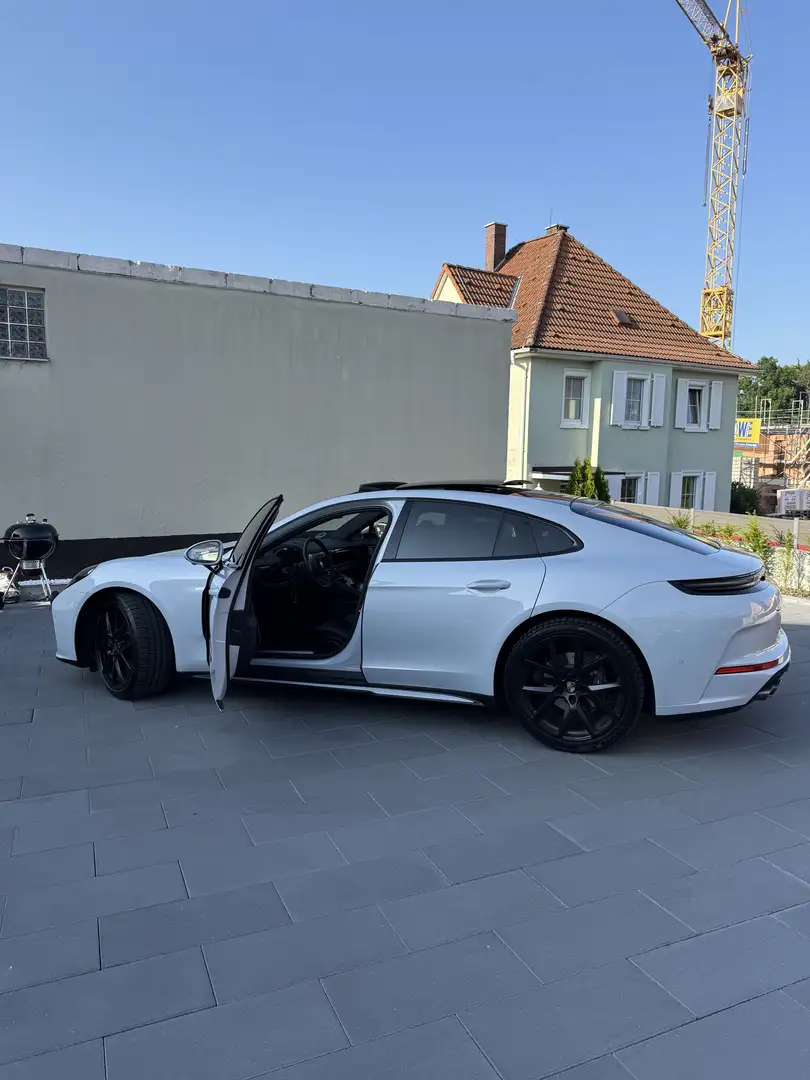 Porsche Panamera Basis Grau - 2