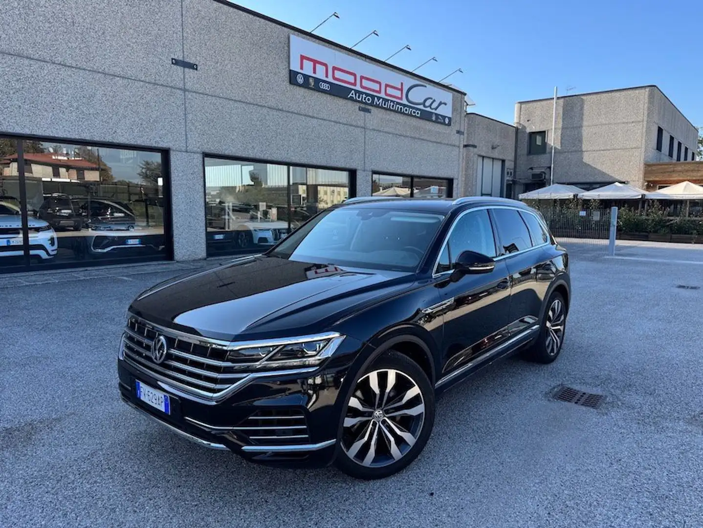 Volkswagen Touareg 3.0 V6 tdi Advanced 231cv tiptronic SUPER FULL Nero - 1