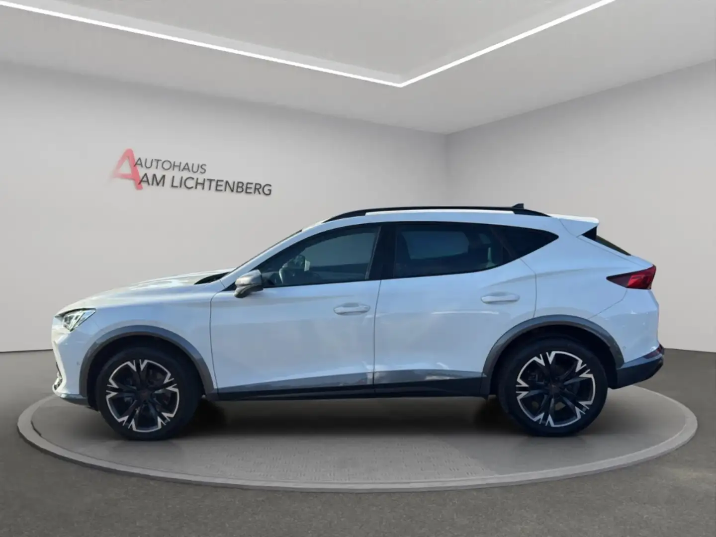 CUPRA Formentor 1.5 TSI LED+ACC+PDC+NAVI+CARPLAY+KEYLESS+KAMERA Bianco - 2