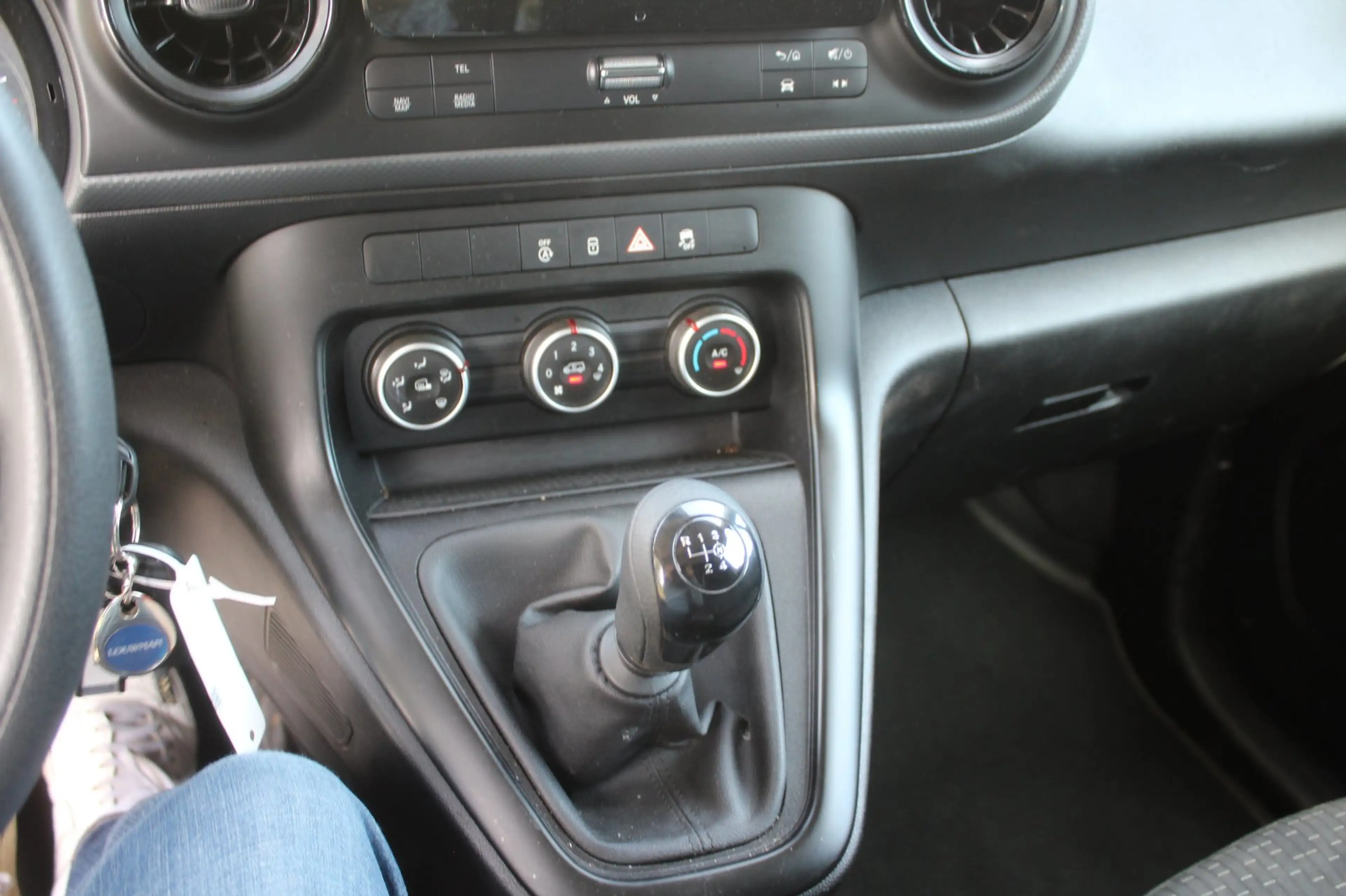 Mercedes-Benz Citan 110 CDI L1 Pro — photo 9