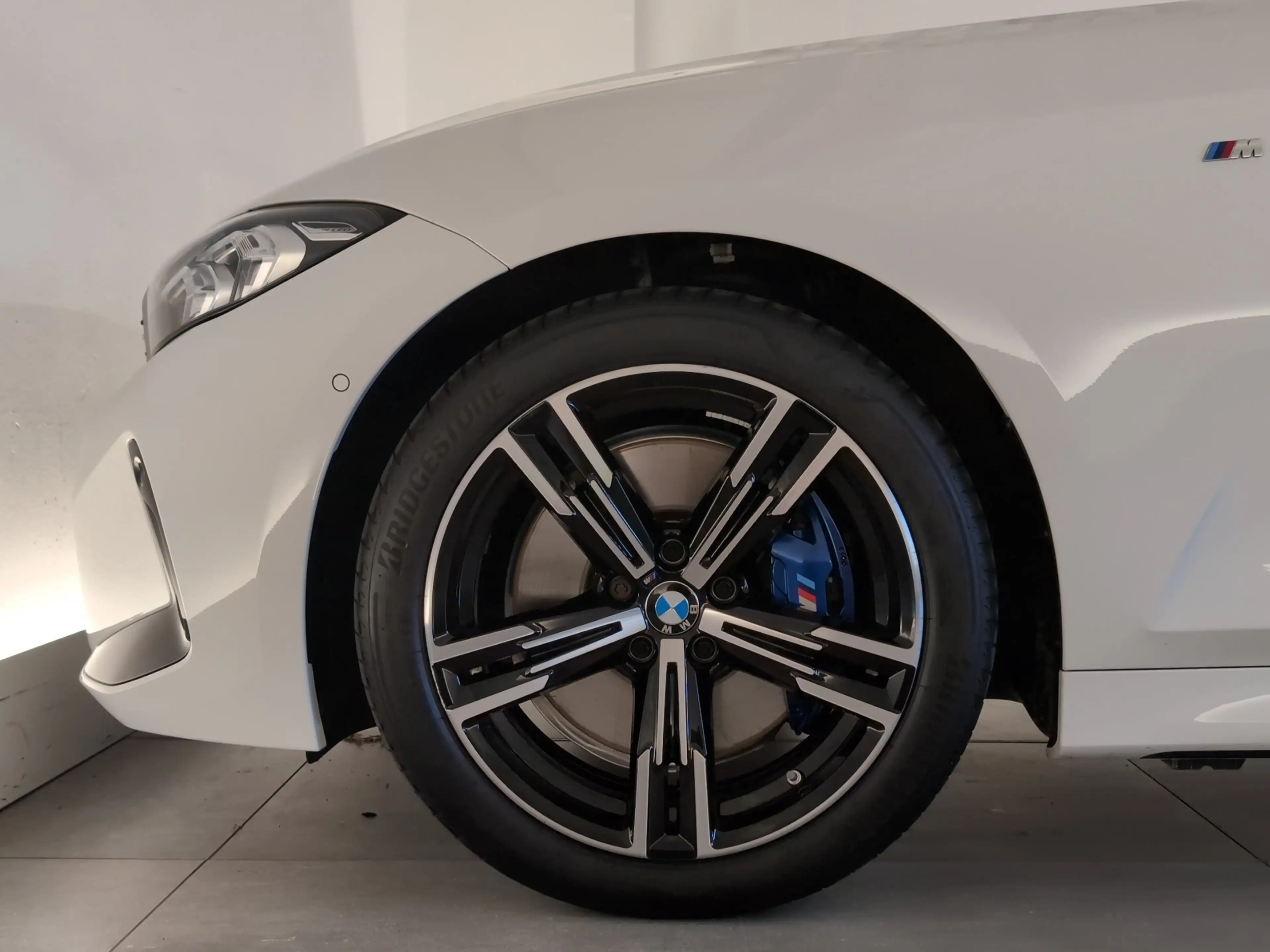 BMW 340 Mi xDrive Touring — photo 10