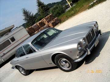 XJ6 4.2