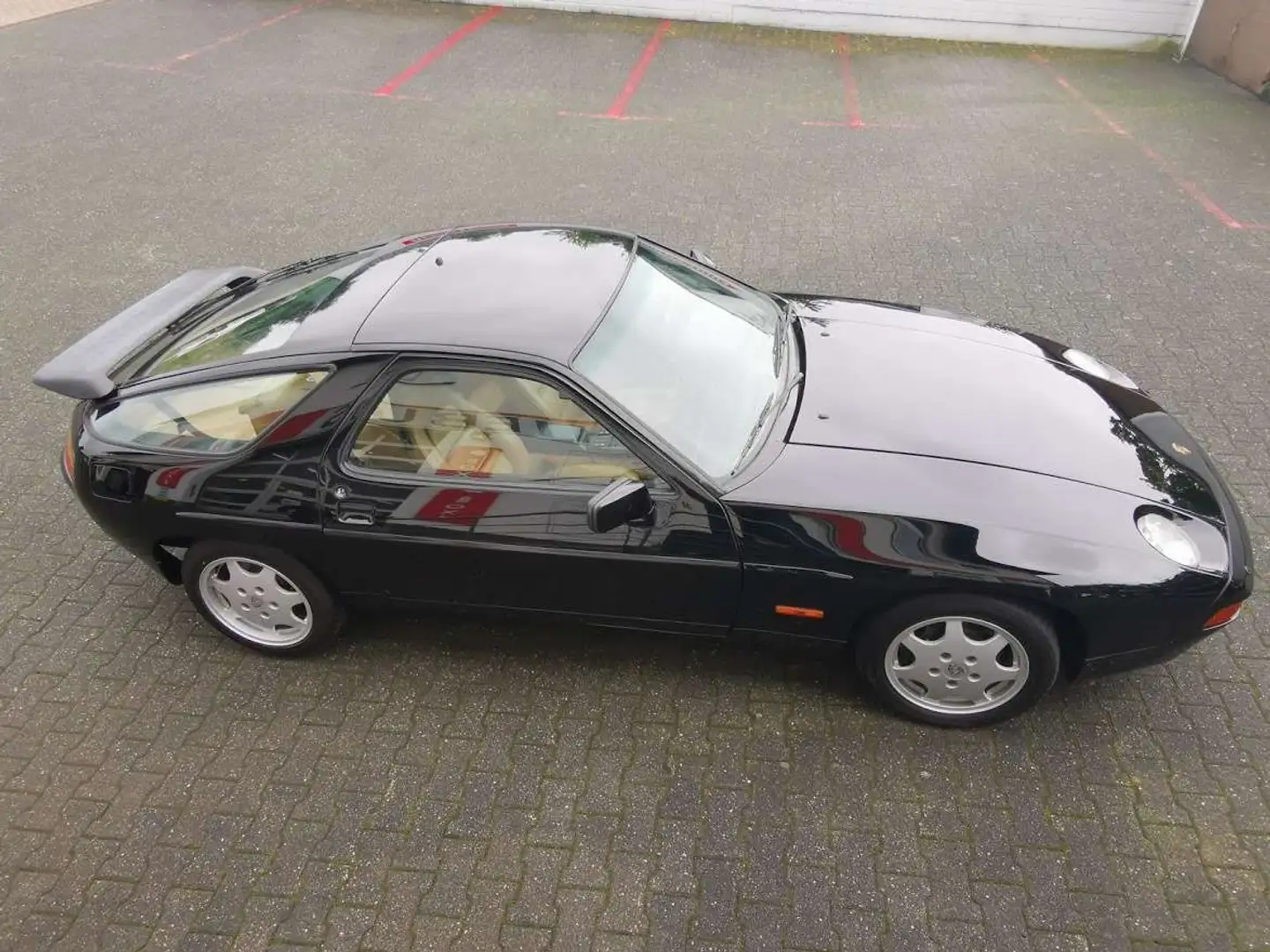 Porsche 928 GT Noir - 2