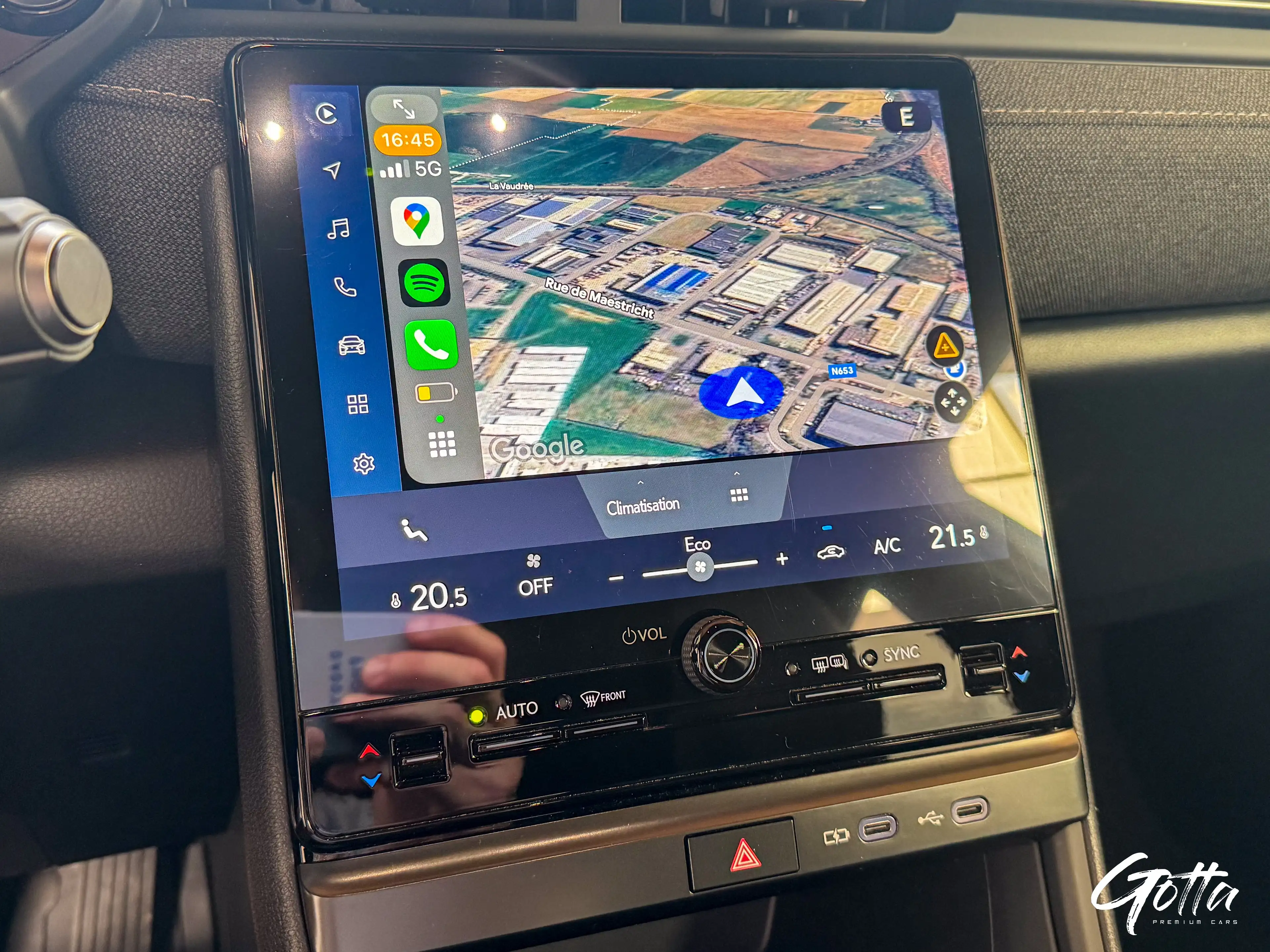 Lexus LBX 1.5i FWD 91CH ***CARPLAY/CAMERA/ GARANTIE 10ANS — photo 13