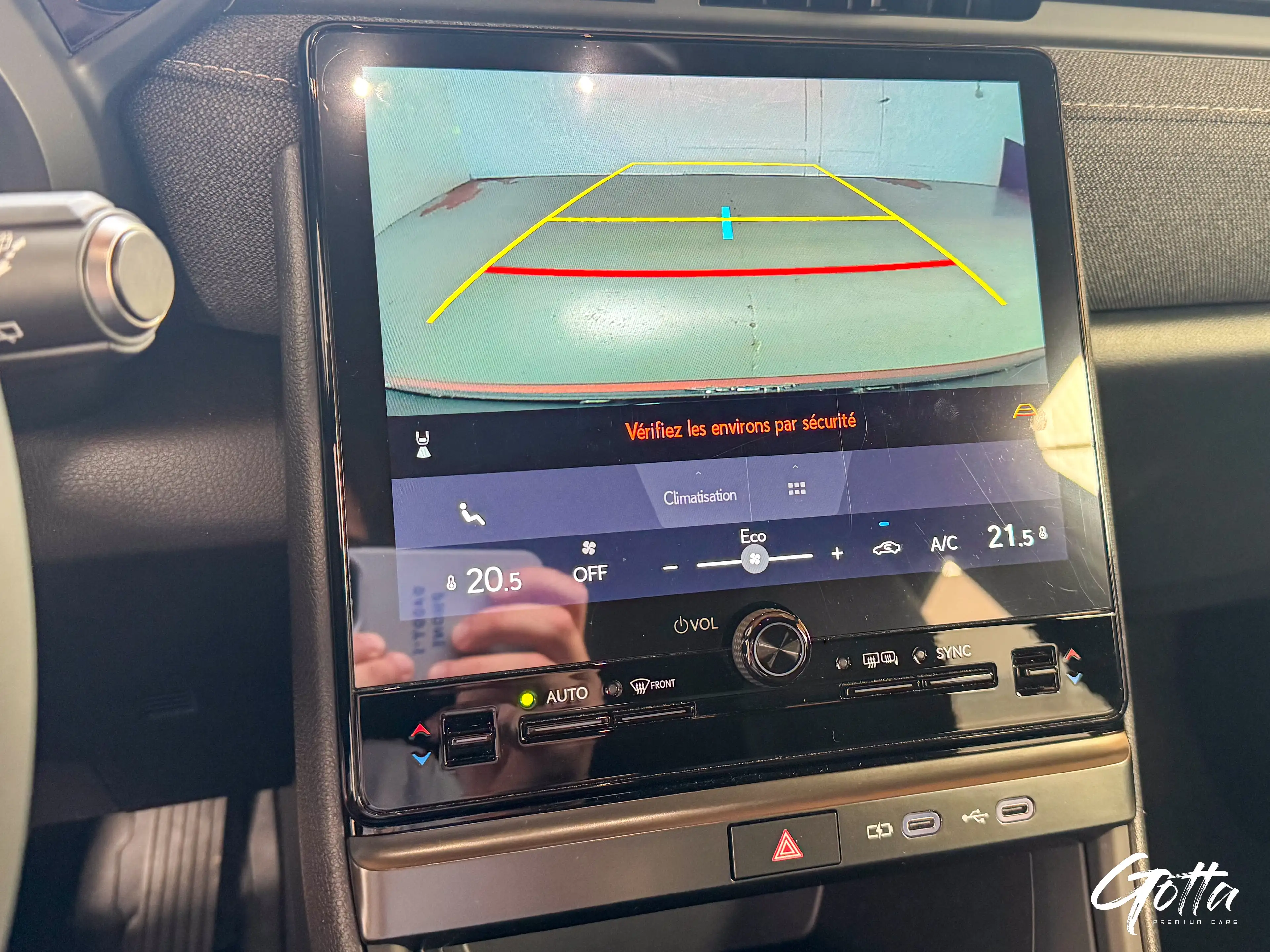 Lexus LBX 1.5i FWD 91CH ***CARPLAY/CAMERA/ GARANTIE 10ANS — photo 15