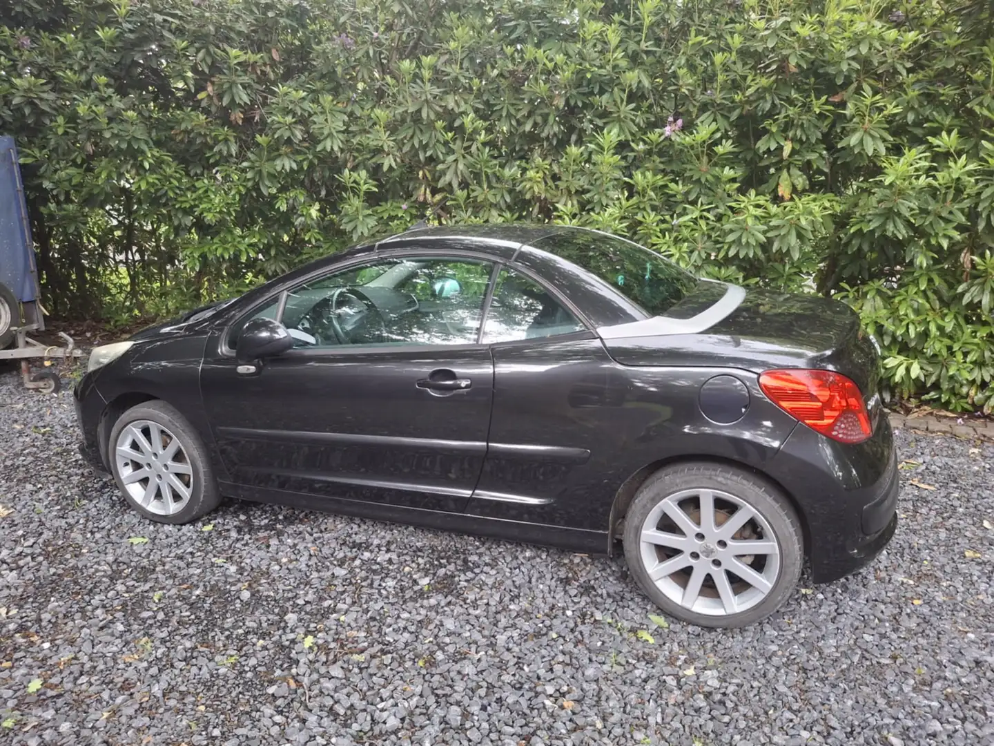 Peugeot 207 207 CC 120 VTi Roland Garros Noir - 2